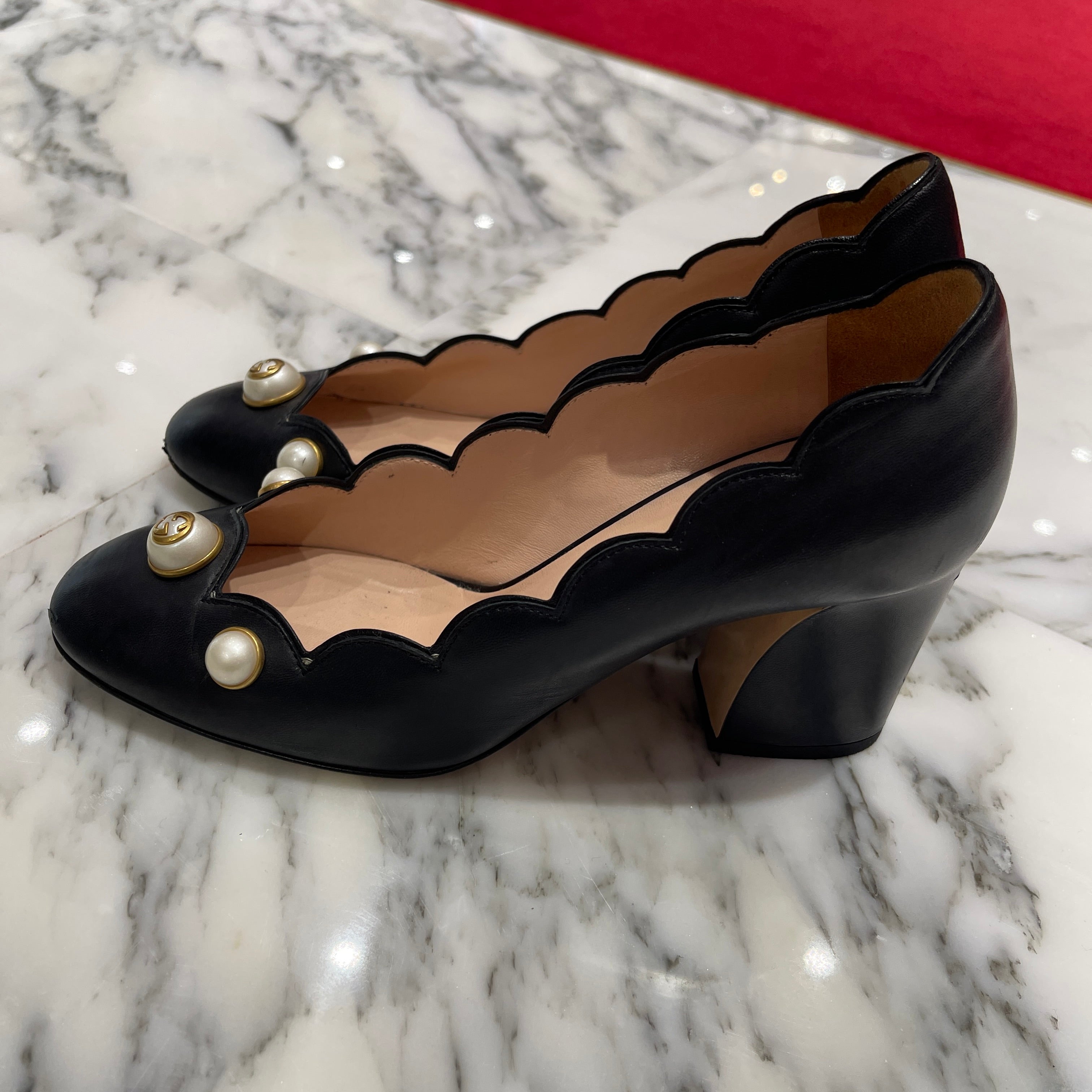 GUCCI Fake Pearl Leather Pumps 565856 Size 36 グッチ フェイクパール レザーパンプス サイズ36