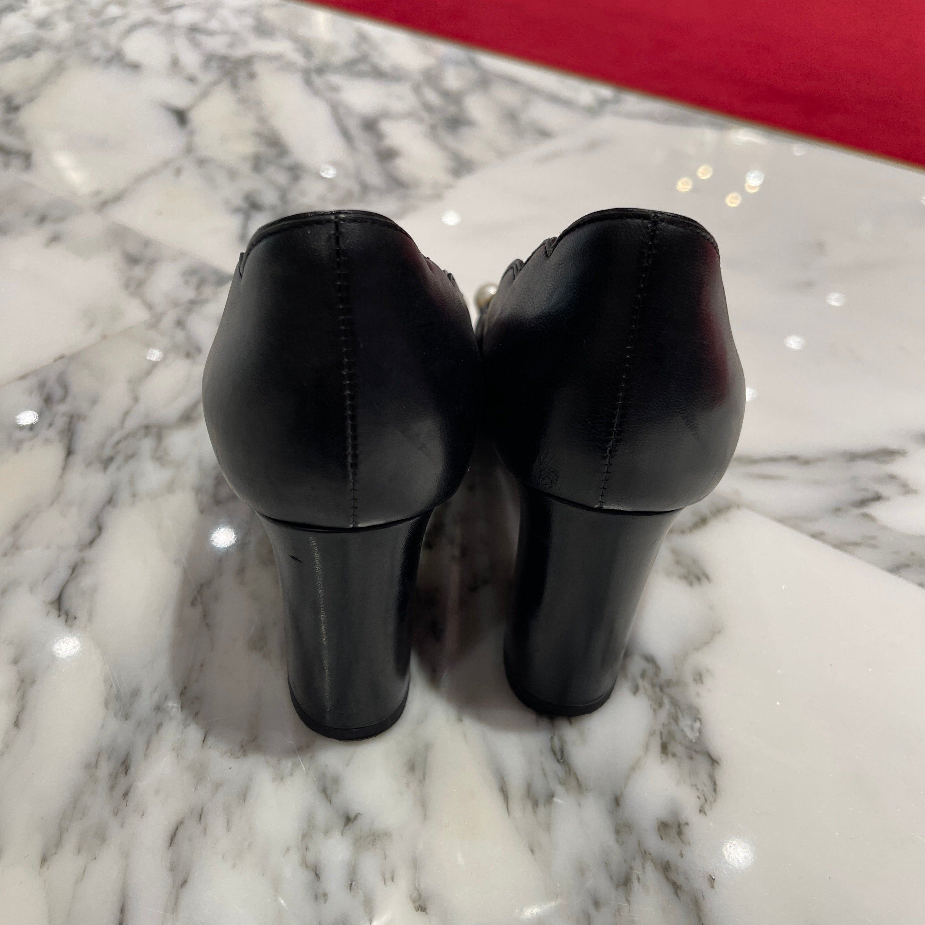 GUCCI Fake Pearl Leather Pumps 565856 Size 36 グッチ フェイクパール レザーパンプス サイズ36