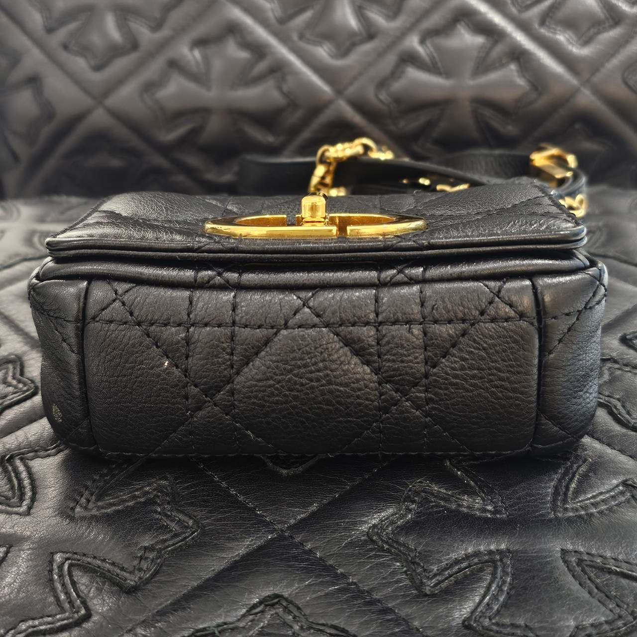 DIOR Christian Dior DIOR CARO Cannage Calfskin Small Bag M9241UWHC_M900 ディオール クリスチャンディオール ディオールカロ カナージュ カーフスキン スモールバッグ