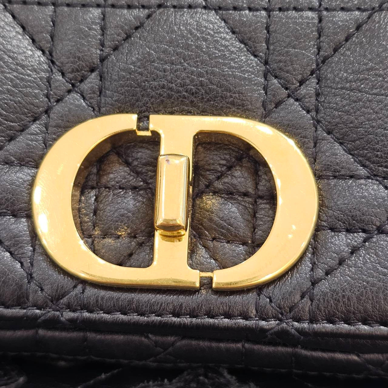DIOR Christian Dior DIOR CARO Cannage Calfskin Small Bag M9241UWHC_M900 ディオール クリスチャンディオール ディオールカロ カナージュ カーフスキン スモールバッグ