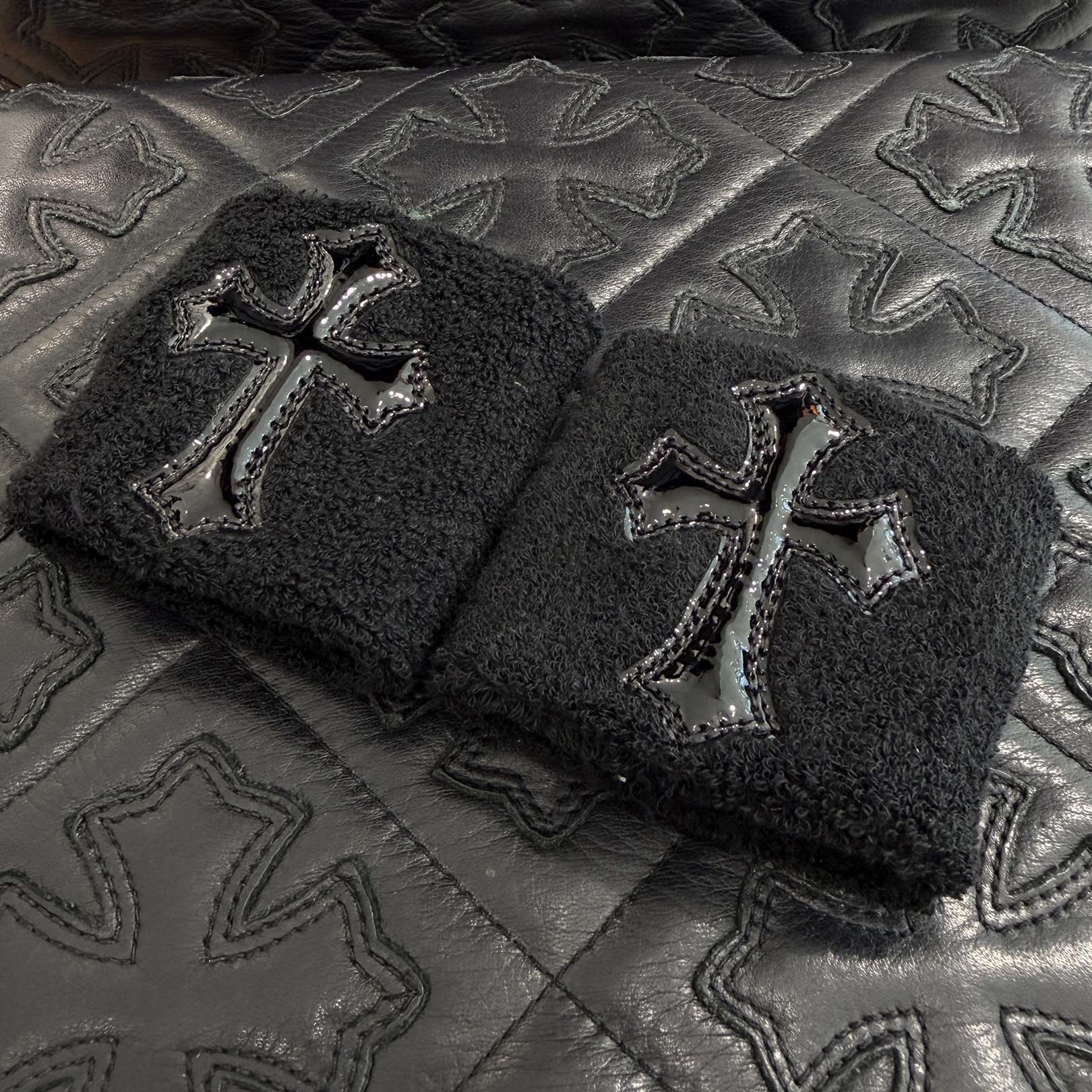 CHROME HEARTS Patent Leather Cross Patch Wrist Band Size ONE SIZE（7cm）クロムハーツ パテントレザー クロスパッチ リストバンド サイズONE SIZE（7cm）