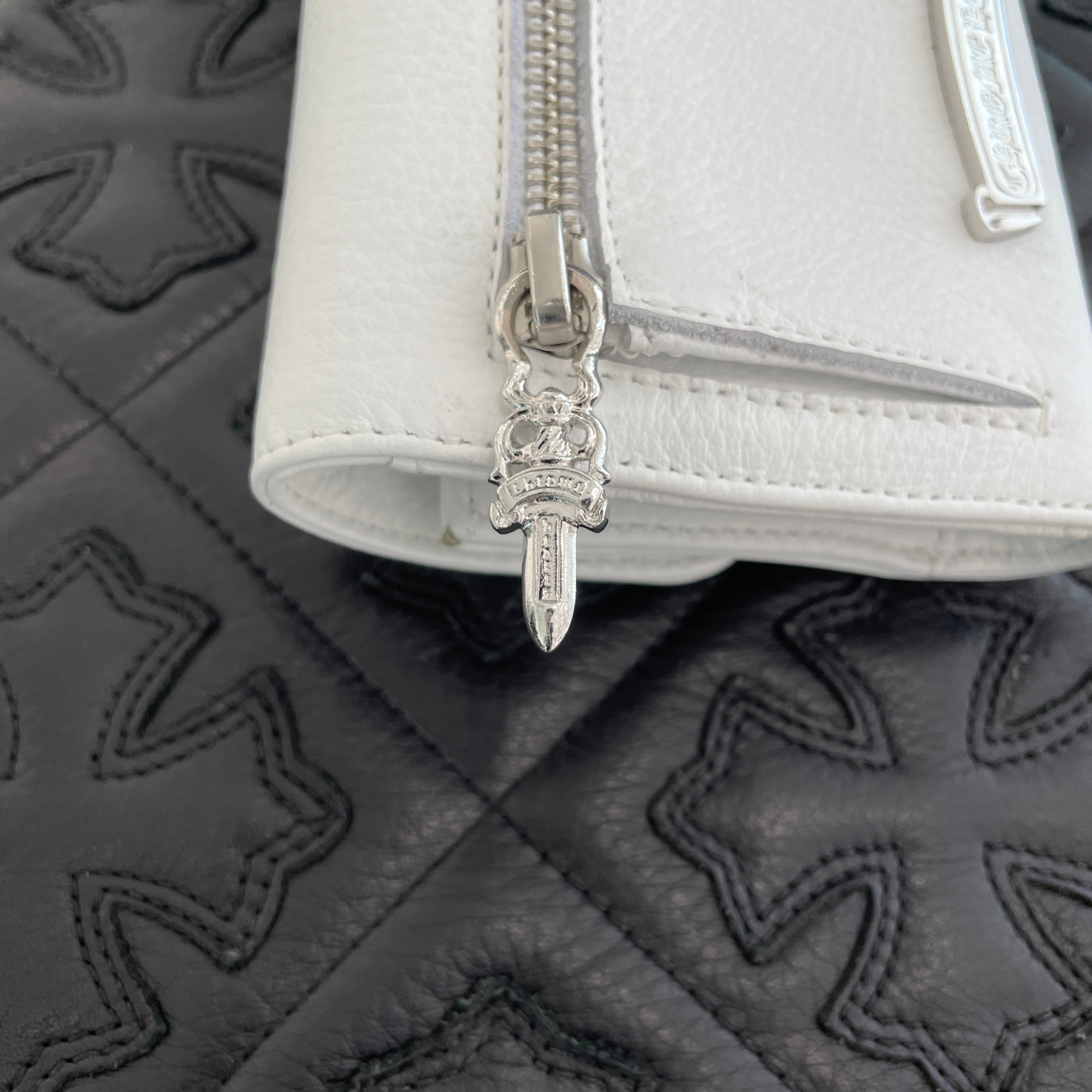 CHROME HEARTS Wave Mini Cross Ball Wallet クロムハーツ ウェイブミニ クロスボール ウォレット