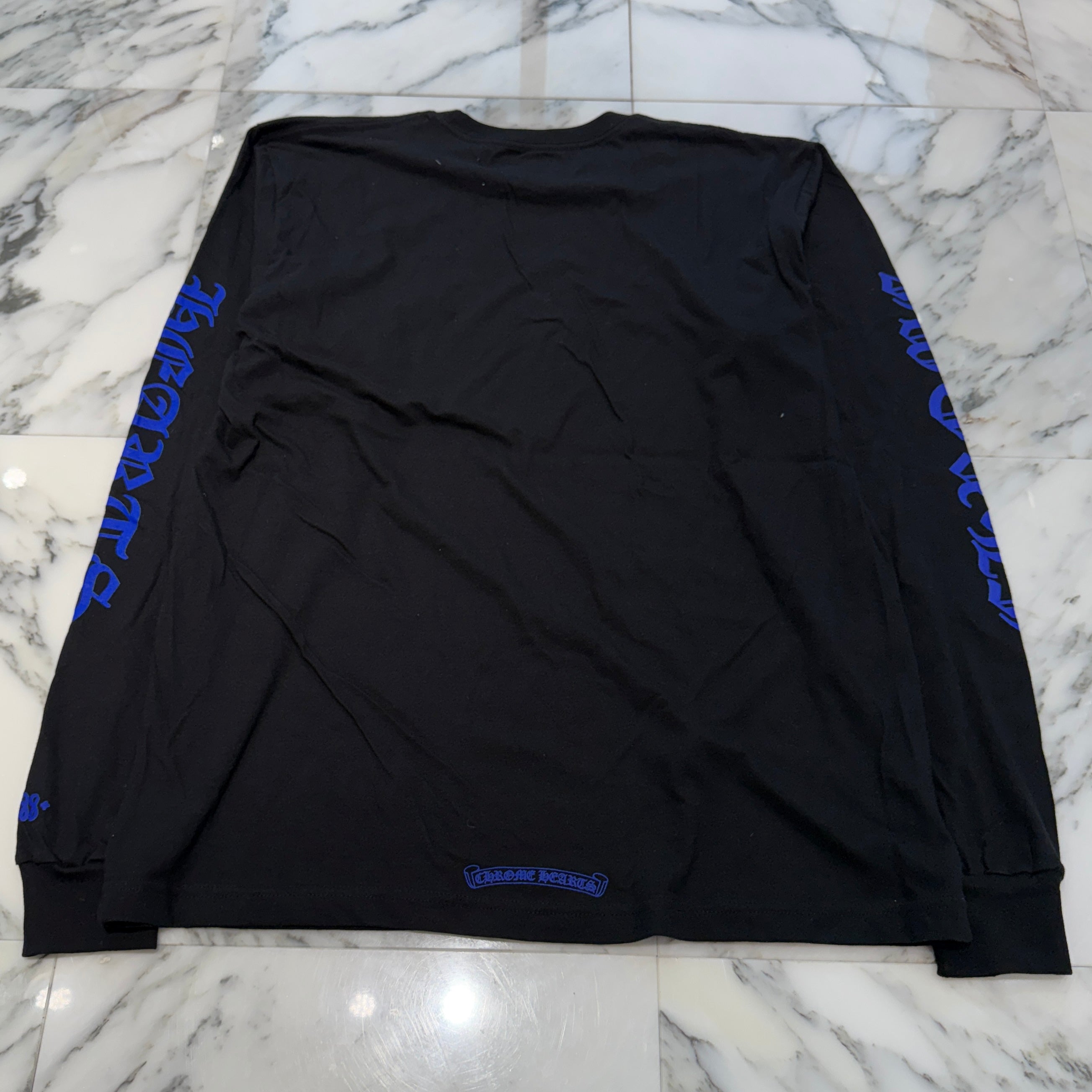 CHROME HEARTS 2024AW Old English Neck Logo Neon Blue Long Sleeve Tee Size XL クロムハーツ オールドイングリッシュネックロゴネオンブルーロングスリーブTシャツ サイズXL