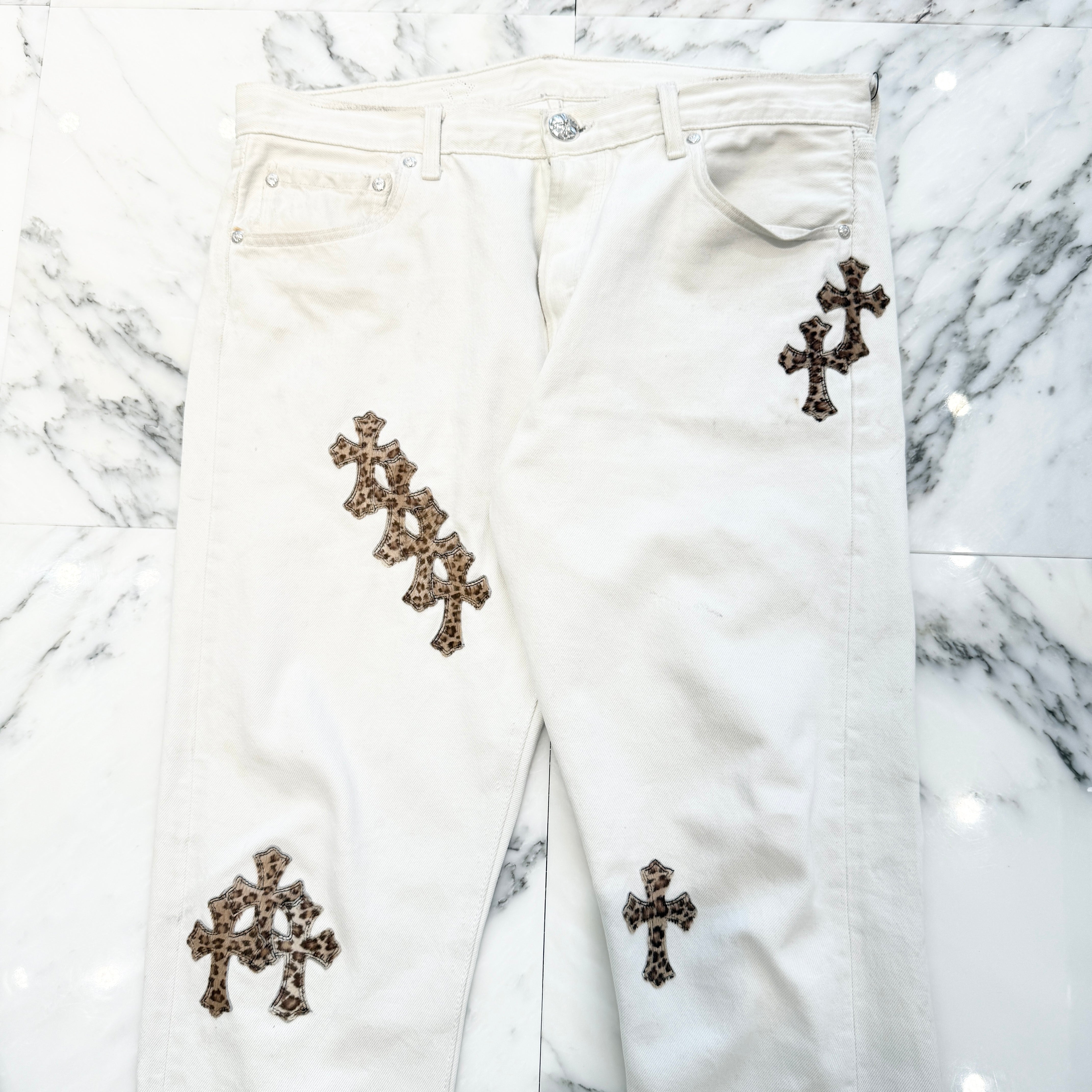 CHROME HEARTS VNTG Leopard Harako Leather Cross Patch Denim Pants Size 33 クロムハーツ ヴィンテージ レオパード ハラコレザークロスパッチ デニムパンツ ジーンズ サイズ33