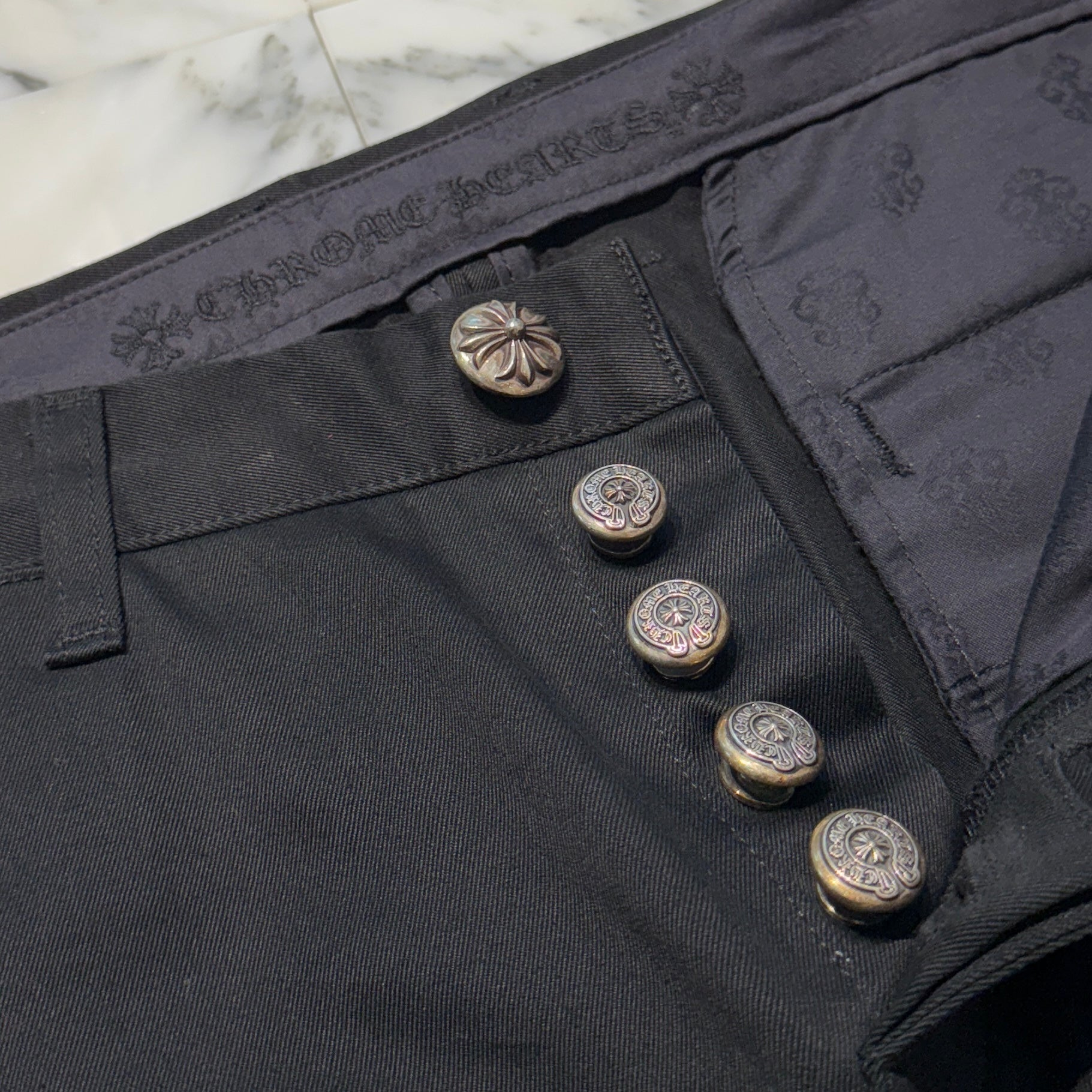 CHROME HEARTS Camouflage Cemetery Leather Cross Patch Chino Pants Size 32 クロムハーツ カモフラージュ セメタリー レザークロスパッチ チノパンツ サイズ32