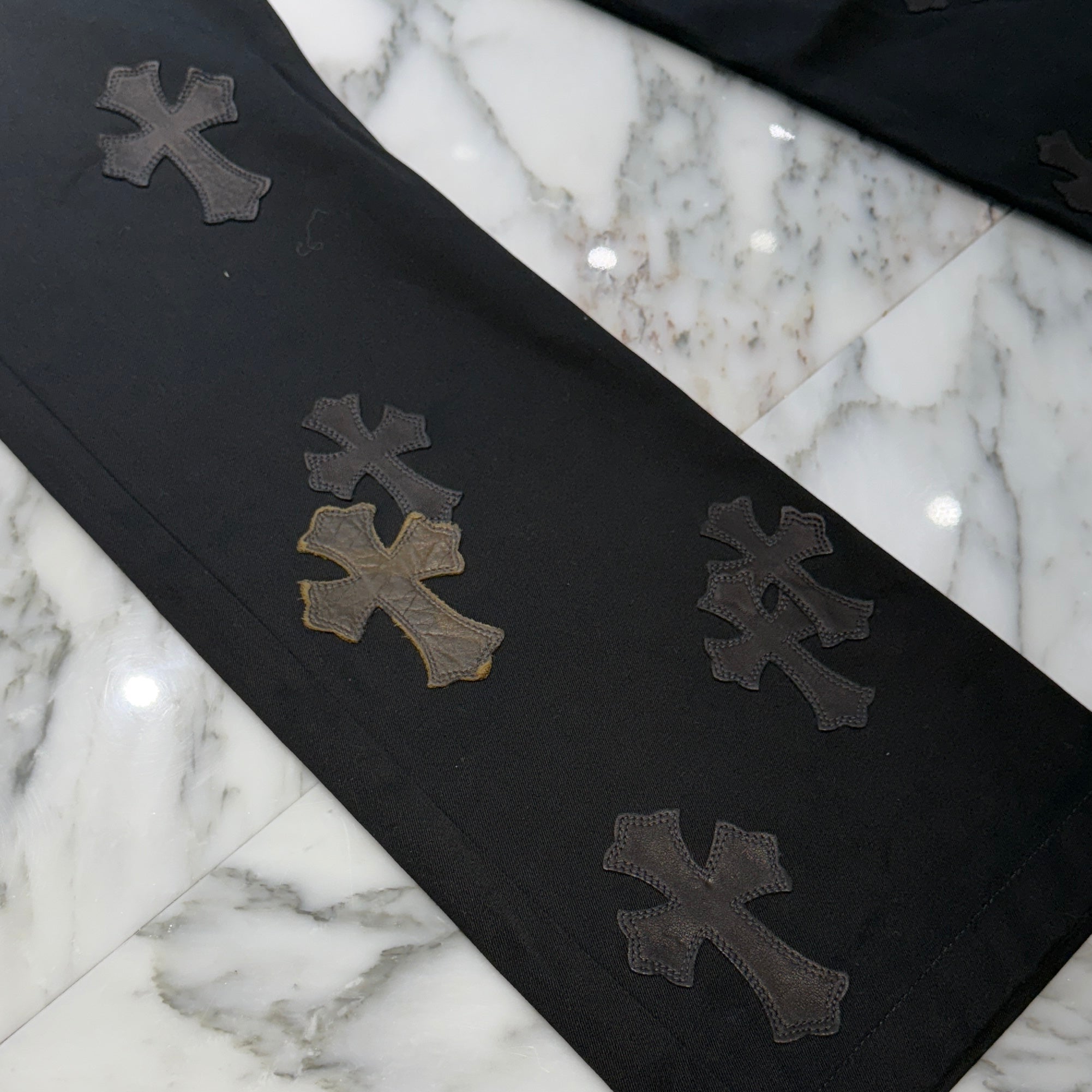 CHROME HEARTS Camouflage Cemetery Leather Cross Patch Chino Pants Size 32 クロムハーツ カモフラージュ セメタリー レザークロスパッチ チノパンツ サイズ32