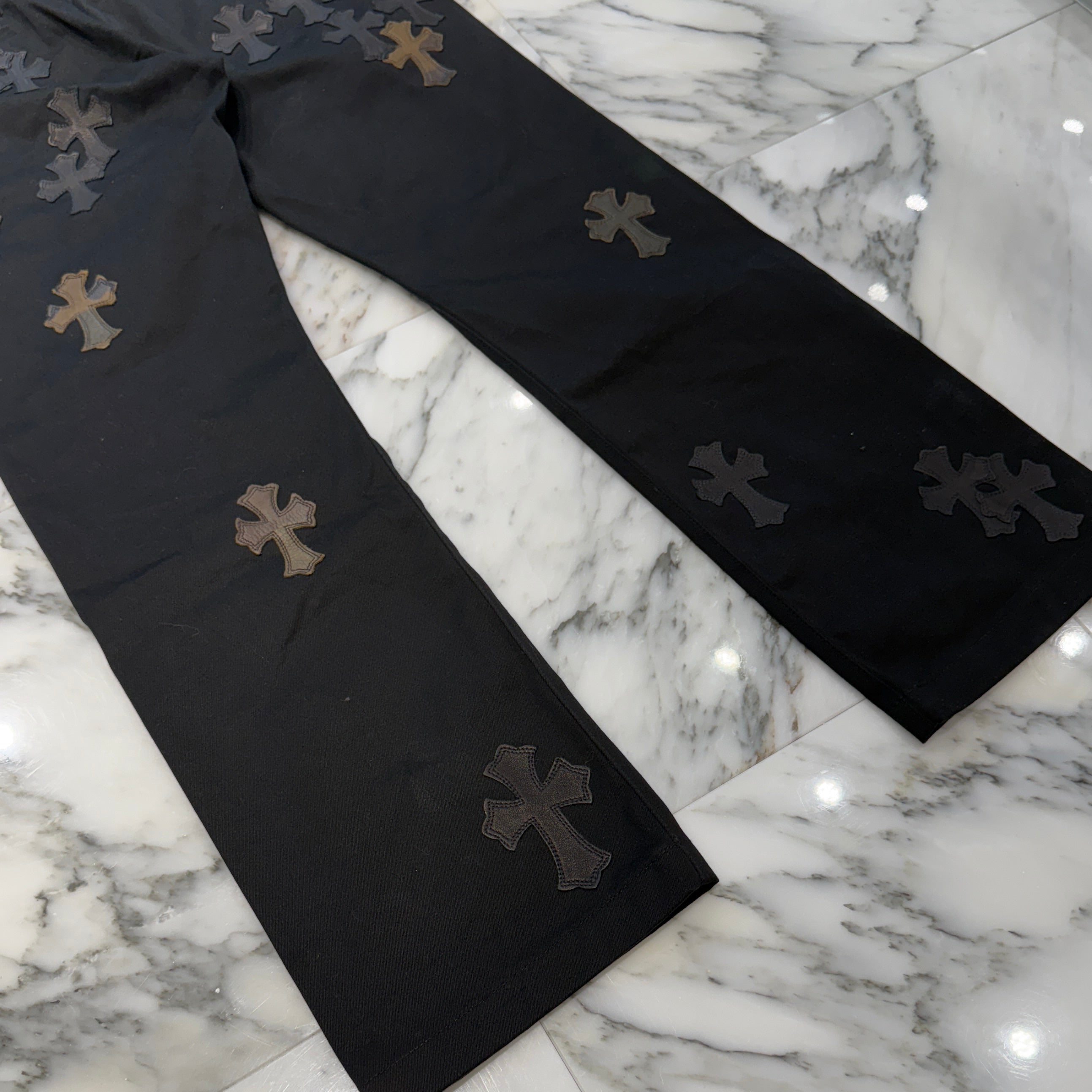 CHROME HEARTS Camouflage Cemetery Leather Cross Patch Chino Pants Size 32 クロムハーツ カモフラージュ セメタリー レザークロスパッチ チノパンツ サイズ32