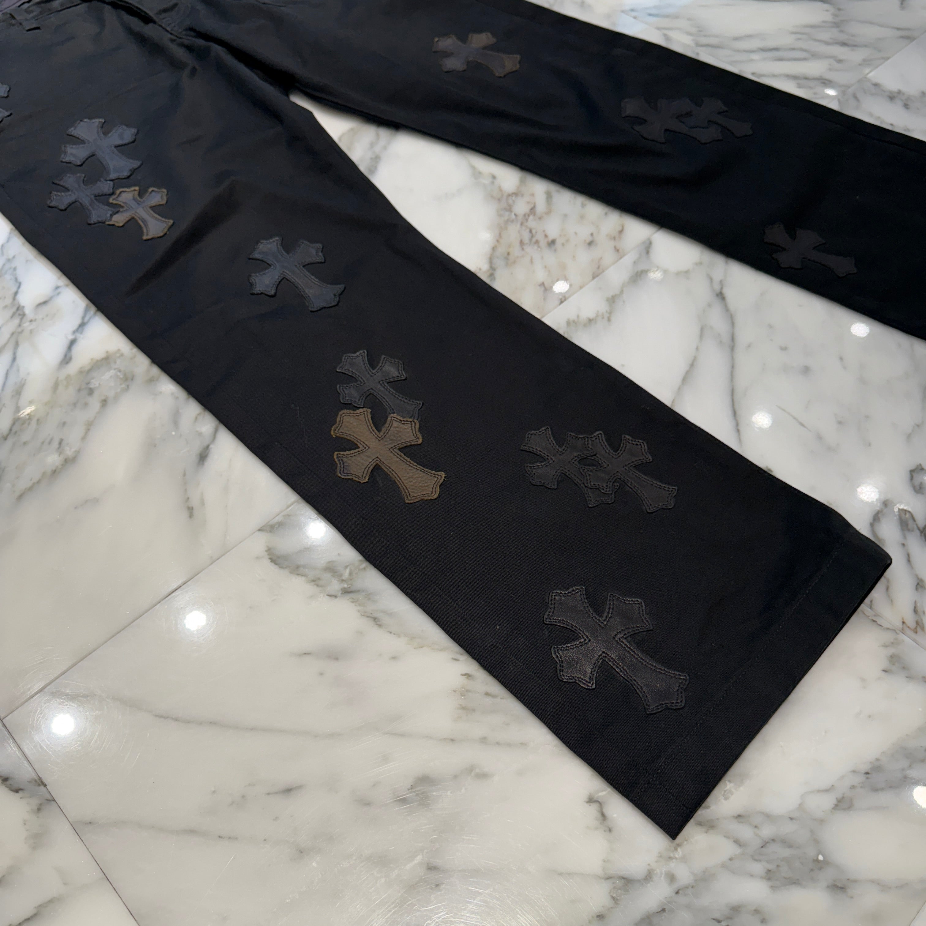 CHROME HEARTS Camouflage Cemetery Leather Cross Patch Chino Pants Size 32 クロムハーツ カモフラージュ セメタリー レザークロスパッチ チノパンツ サイズ32