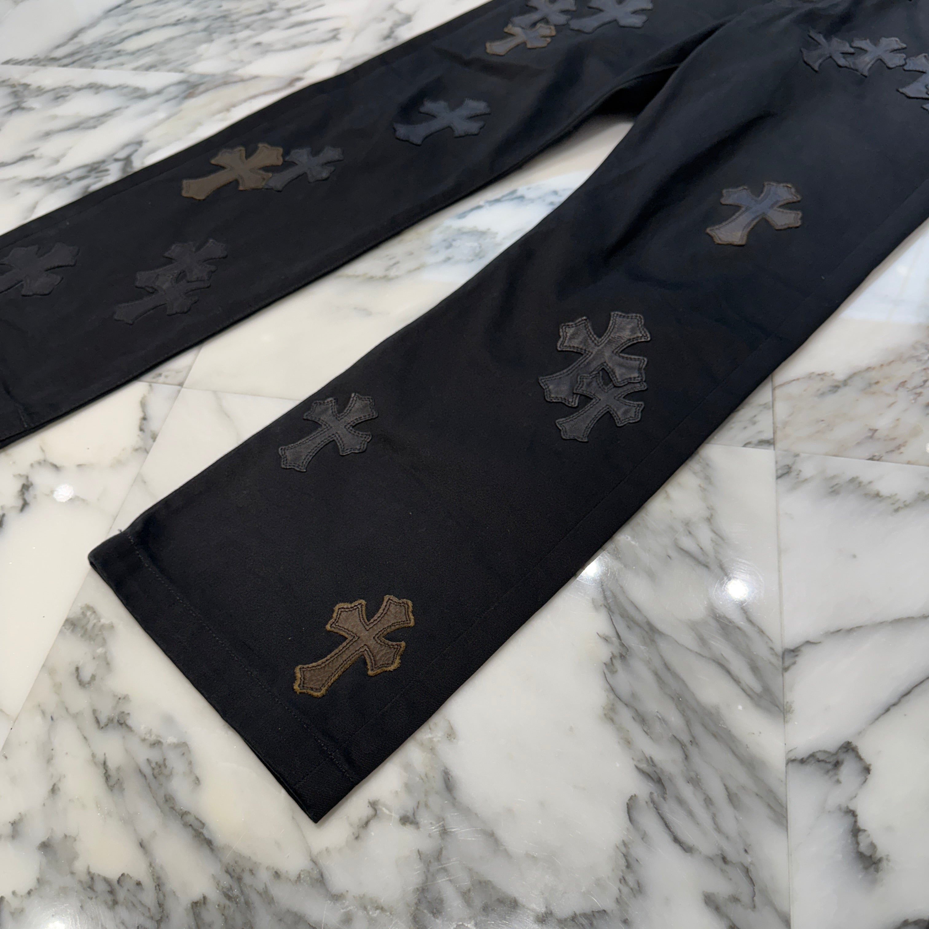 CHROME HEARTS Camouflage Cemetery Leather Cross Patch Chino Pants Size 32 クロムハーツ カモフラージュ セメタリー レザークロスパッチ チノパンツ サイズ32