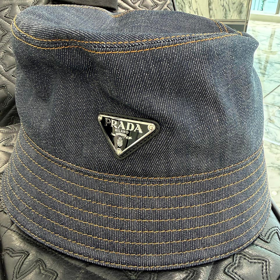 PRADA 2025AW Triangle Logo Plate Denim Bucket Hat Size XL プラダ トライアングルロゴプレート デニムバケットハット サイズXL