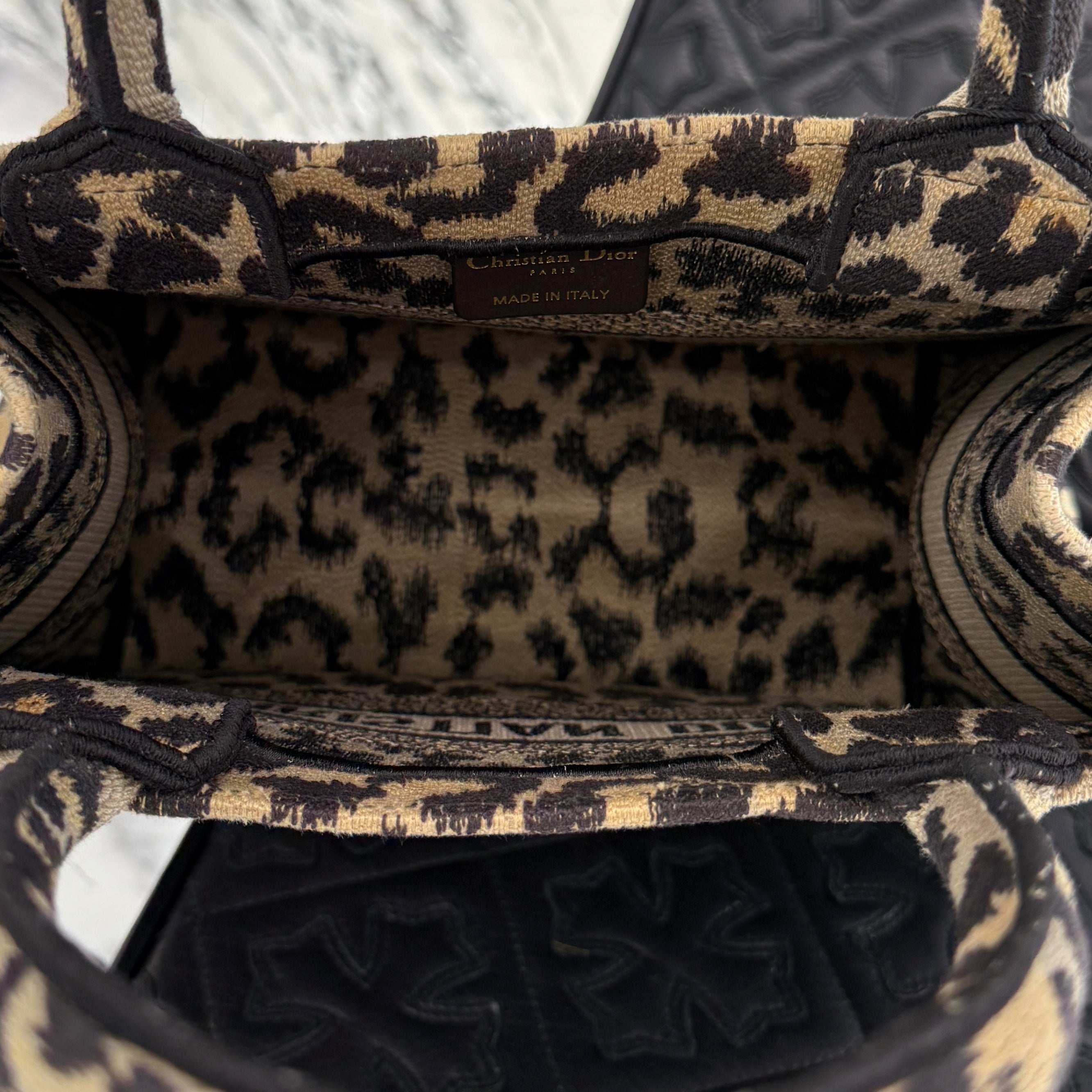 DIOR Leopard Book Tote Bag Small ディオール レオパード柄 ブック