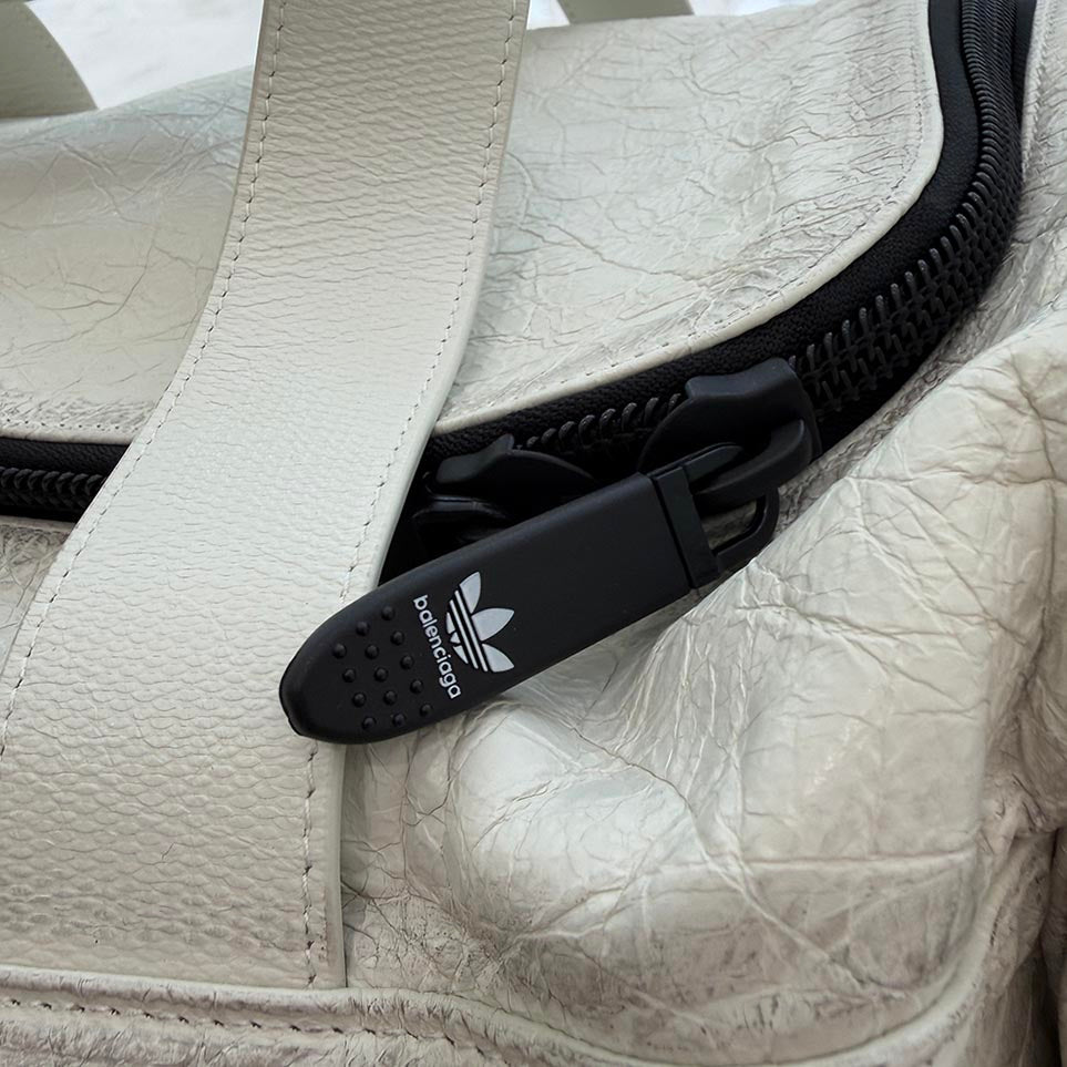 BALENCIAGA × adidas 2023SS Gym 2 Way Bag 721810 バレンシアガ×アディダス ジム 2WAY バッグ