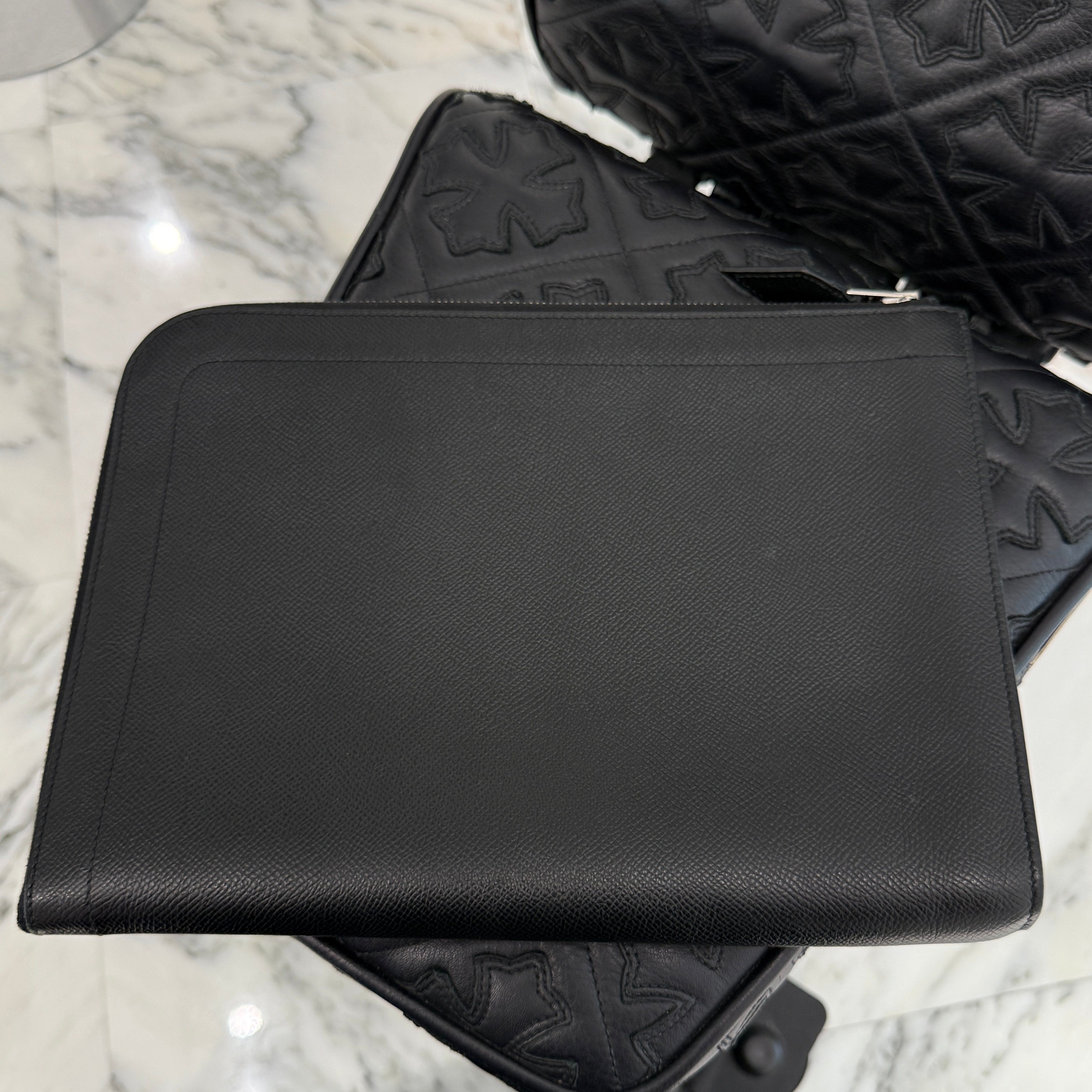 HERMES Zip Tablet Leather Clutch Bag Y刻印 エルメス ジップタブレット クラッチバック Y刻印