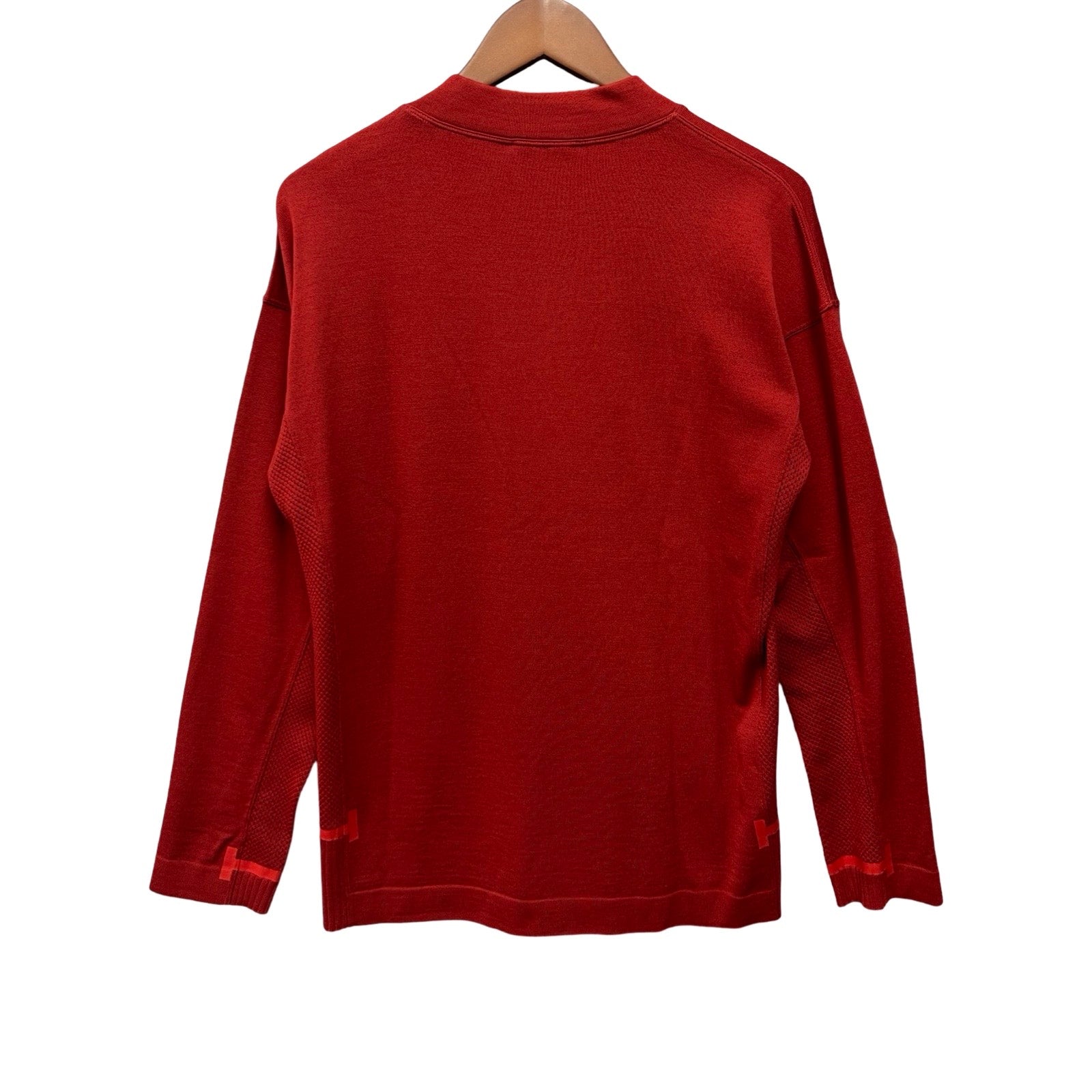 HERMES Wool Mesh Sweater Size M