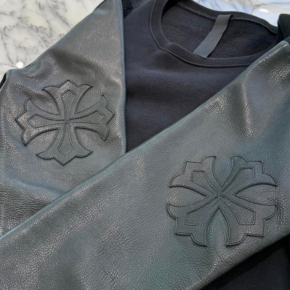 CHROME HEARTS Y NOT Cemetery Cross Leather Patch Arm Leather Sweat Shirt Size S クロムハーツ ワイノット セメタリークロス レザーパッチ アームレザー スウェットシャツ サイズS