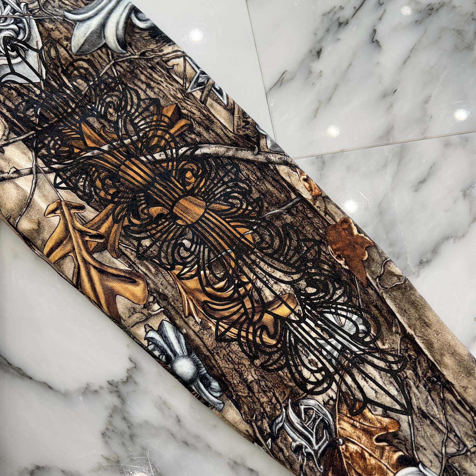 CHROME HEARTS × NIKE × Drake NOCTA 2026SS Camo Neck Logo Crewneck Sweatshirt Size M クロムハーツ×ナイキ×ドレイク ノクタ カモネックロゴクルーネックスウェットシャツ サイズM