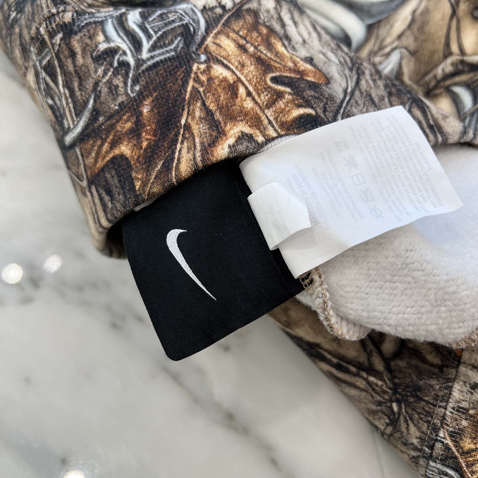 CHROME HEARTS × NIKE × Drake NOCTA 2026SS Camo Neck Logo Crewneck Sweatshirt Size M クロムハーツ×ナイキ×ドレイク ノクタ カモネックロゴクルーネックスウェットシャツ サイズM