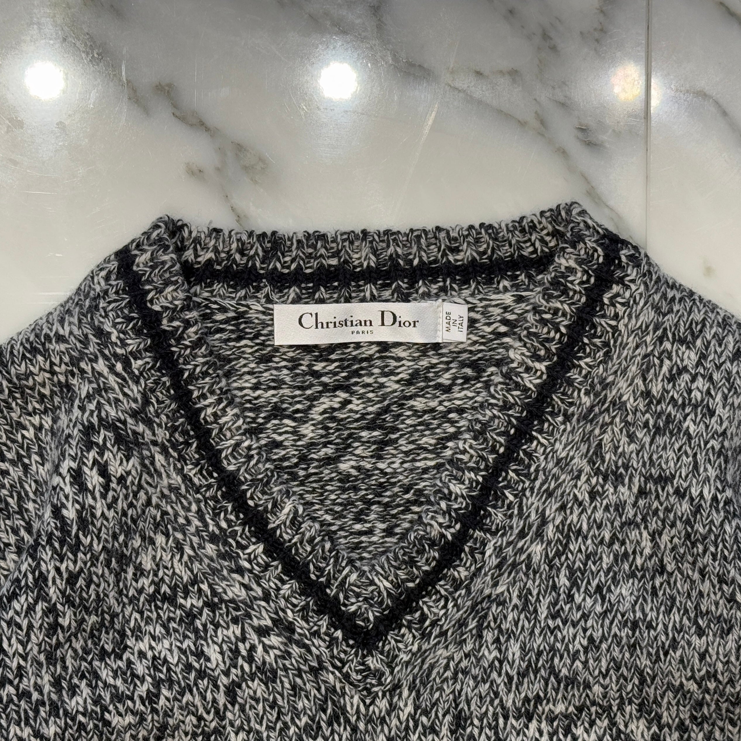 DIOR 2021AW Back Logo Cashmere Vneck Knit Sweater 054S01AM303 ディオール バックロゴ カシミヤ Vネック ニットセーター