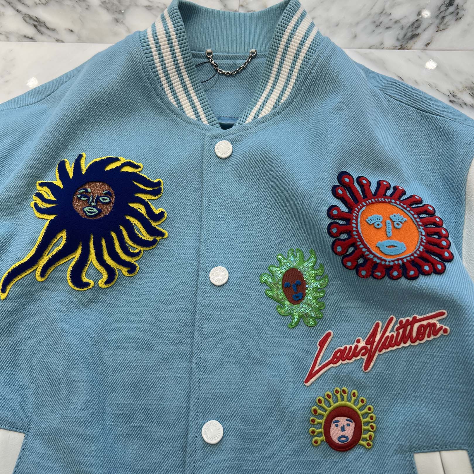 LOUIS VUITTON × YAYOI KUSAMA 2023SS Embroidery Varsity Leather Jacket HOL30E Size 56 ルイヴィトン × 草間 弥生 エンブロイダリー バーシティレザージャケット サイズ56