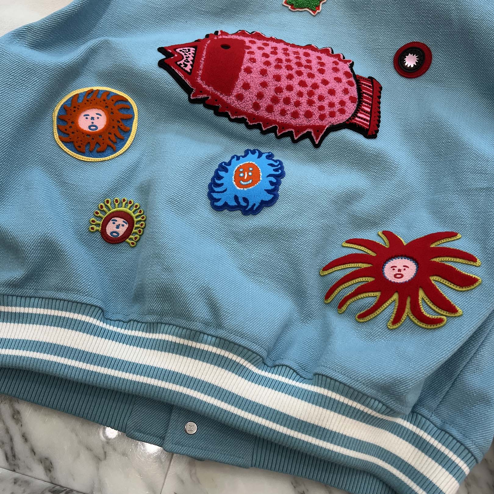 LOUIS VUITTON × YAYOI KUSAMA 2023SS Embroidery Varsity Leather Jacket HOL30E Size 56 ルイヴィトン × 草間 弥生 エンブロイダリー バーシティレザージャケット サイズ56