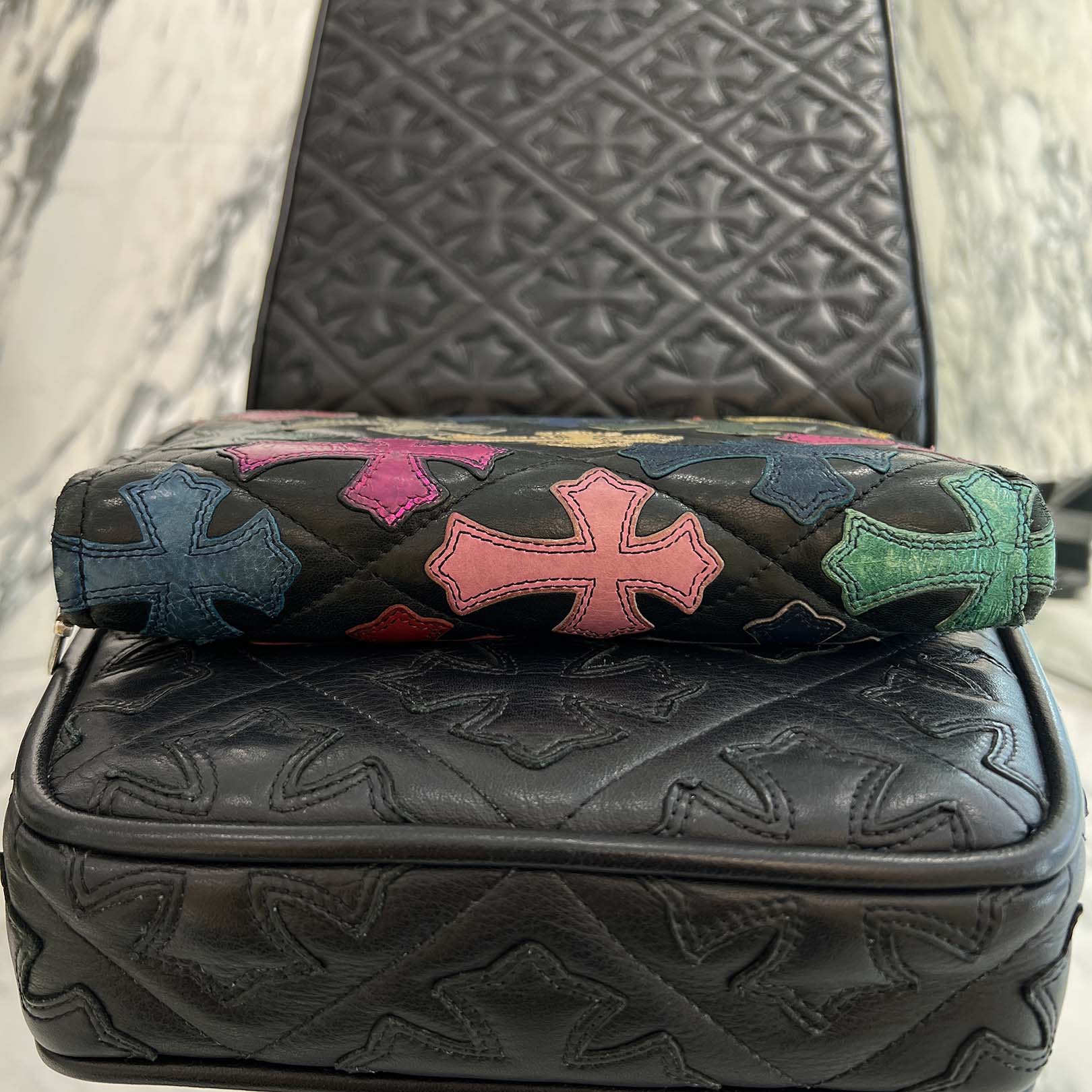 CHROME HEARTS Multi Color Cross Patch Round Zip Organizer クロムハーツ マルチカラー クロスパッチ ラウンドジップ オーガナイザー