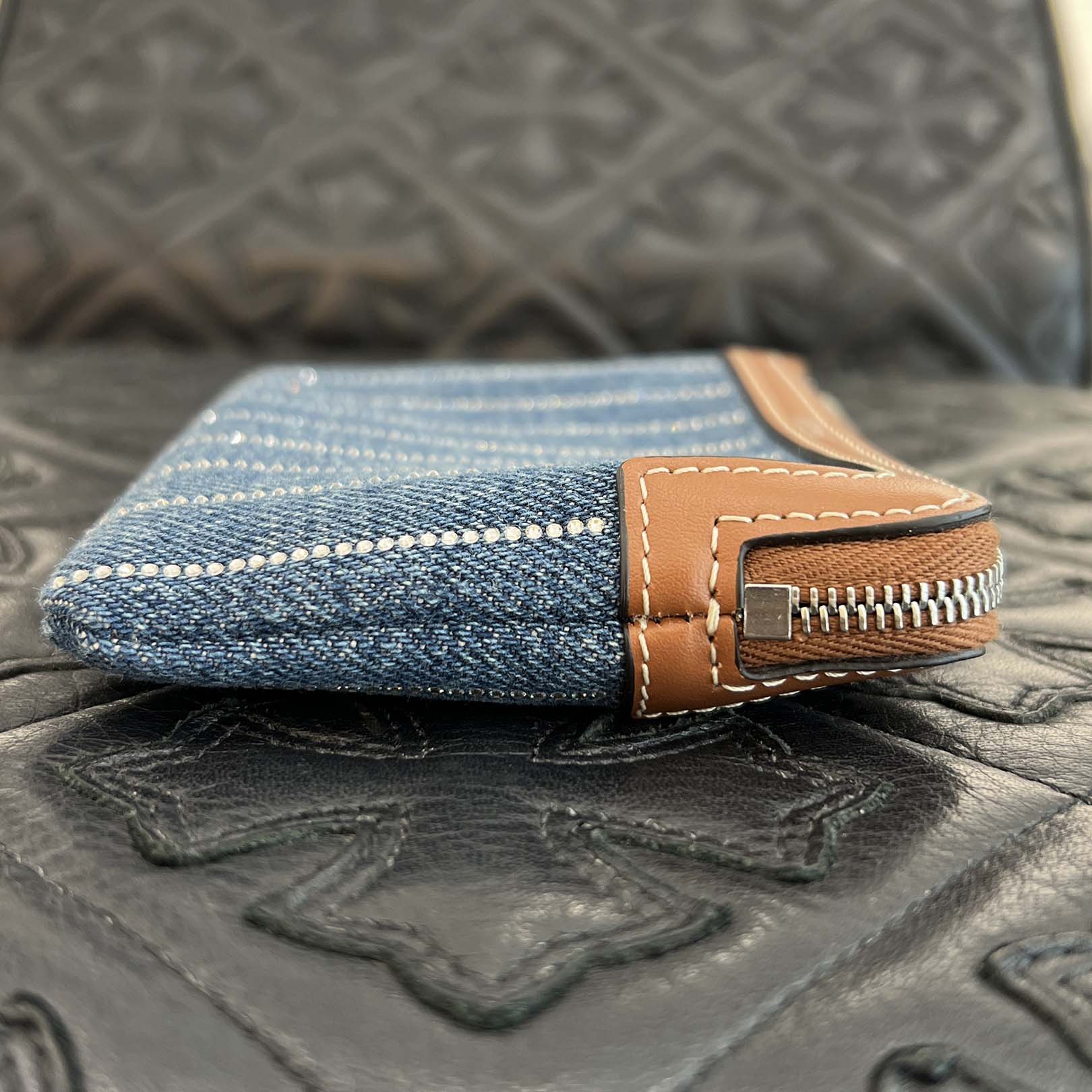 CELINE 2025SS Rhinestone Stripes Denim Coin Case 10C662GEU.07FX セリーヌ ラインストーンストライプ デニムコインケース