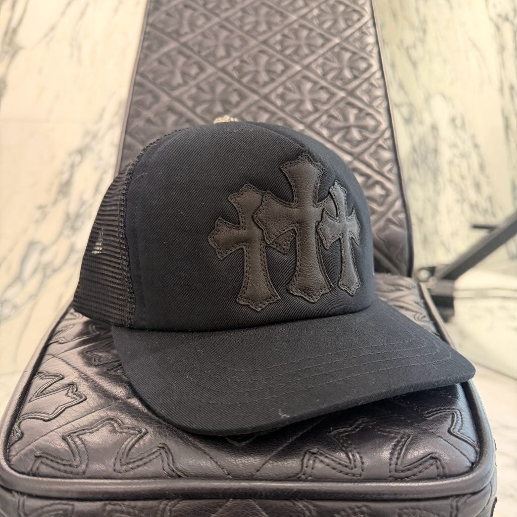 CHROME HEARTS Triple Cross Leather Patch Trucker Cap ONE SIZE (51-61) クロムハーツ トリプルクロス レザーパッチ トラッカーキャップ サイズONE SIZE (51-61)
