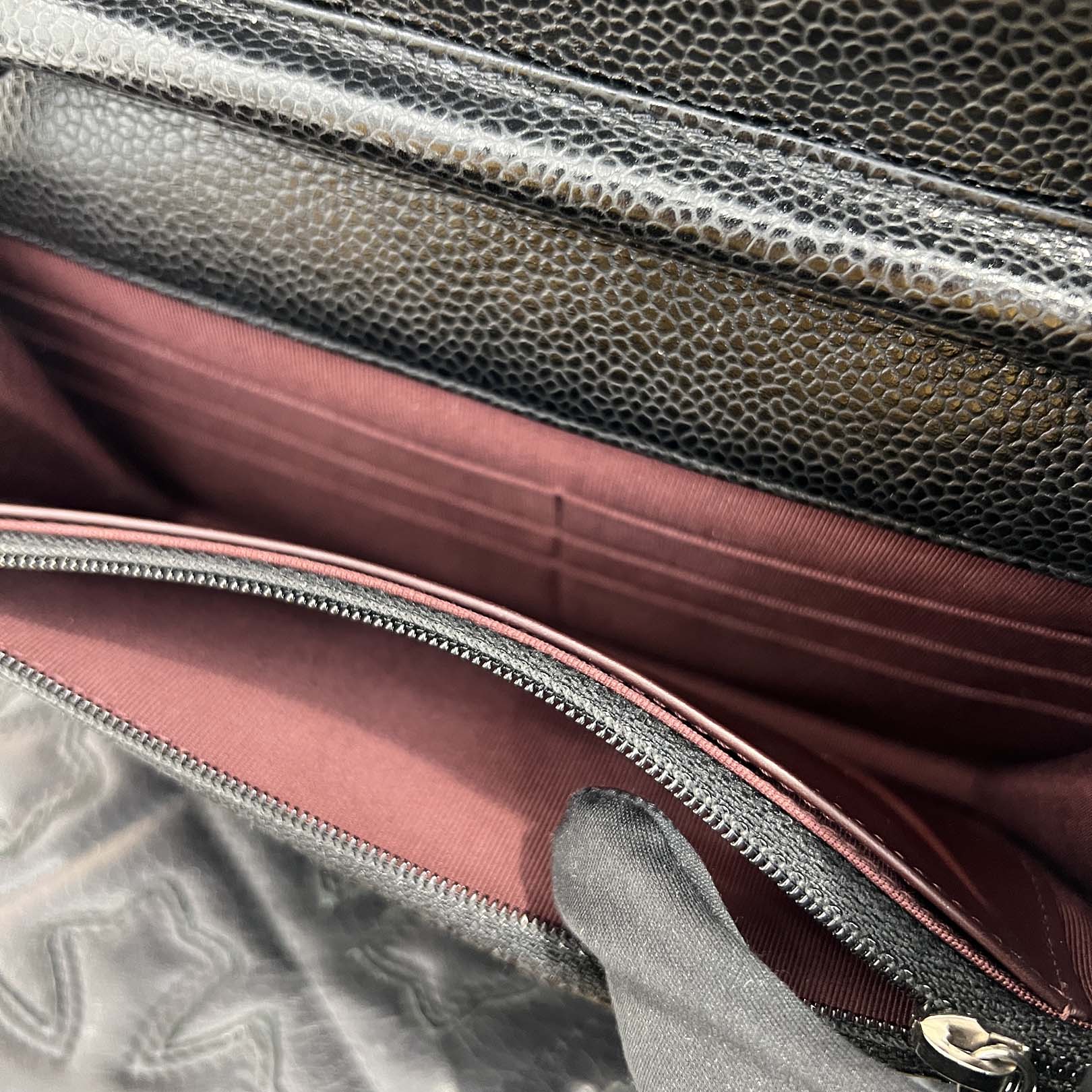 CHANEL Matelasse Caviar Leather Chain Wallet シャネル マトラッセ キャビアスキン チェーンウォレット