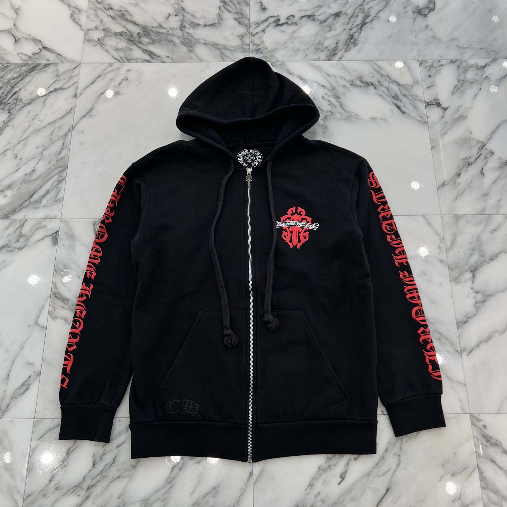 CHROME HEARTS Red Vine Dagger Arm Logo Zip Up Hoodie Size L クロムハーツ レッドヴァインダガー アームロゴ ジップアップ フーディー サイズL