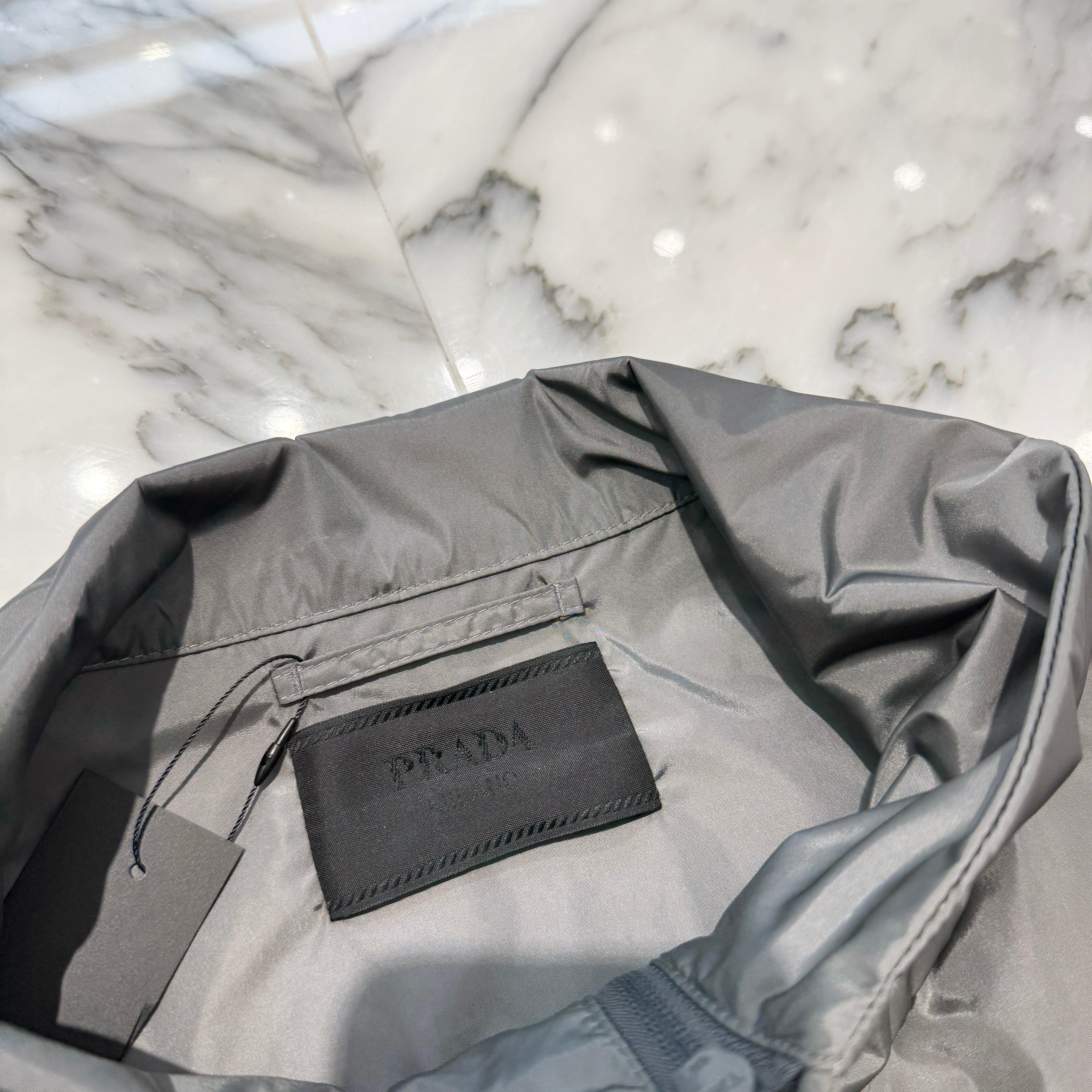（メンズ）PRADA ライトテクニカルブルゾン SGC622 148U PRADA 2024AW Light Technical Fabric Jacket SGC622 S000 148U