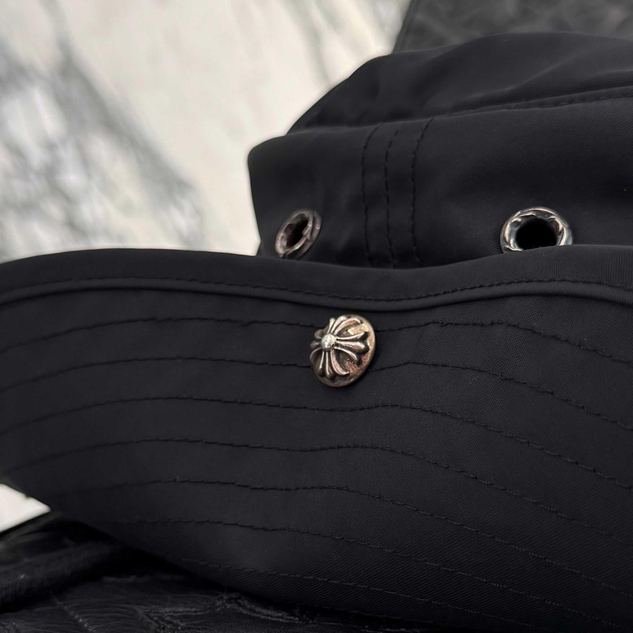 CHROME HEARTS Scroll Logo Label Nylon Bucket Hat Size M（58.5cm