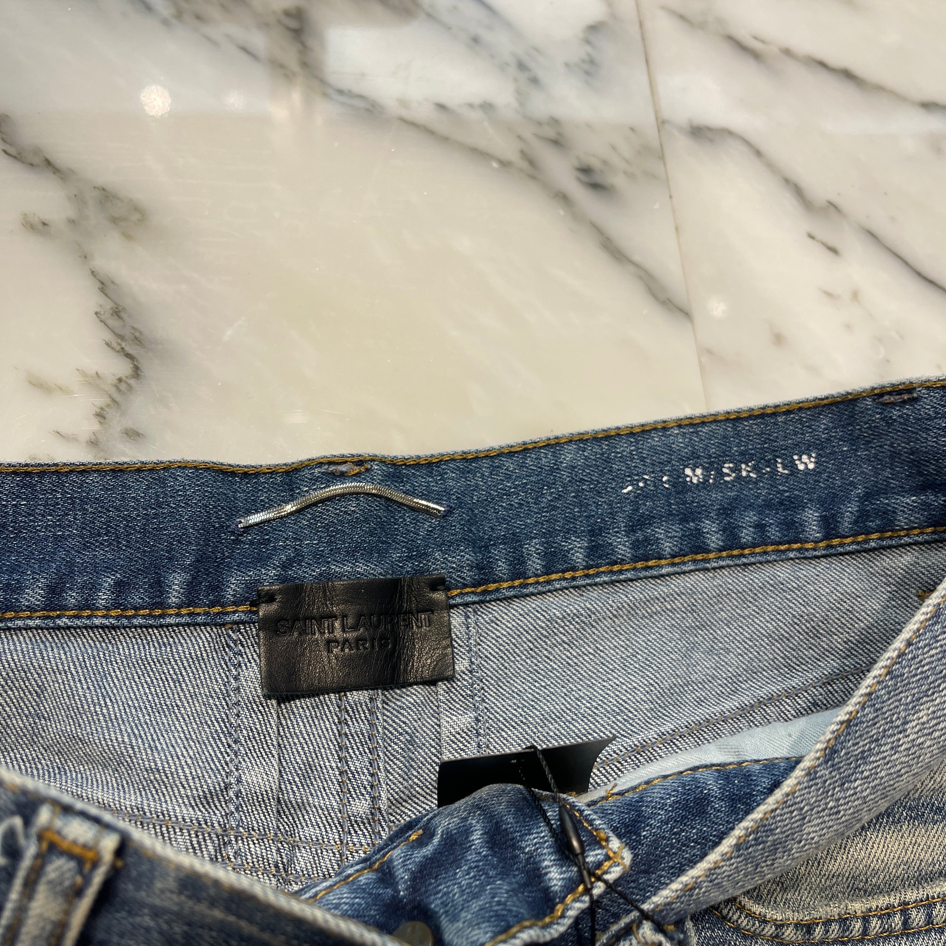 SAINT LAURENT PARIS 2015SS Knee Crash Repaired Skinny Denim Pants 379864 Y666H Size 27 サンローランパリ ニークラッシュ リペア加工 スキニー デニムパンツ サイズ27