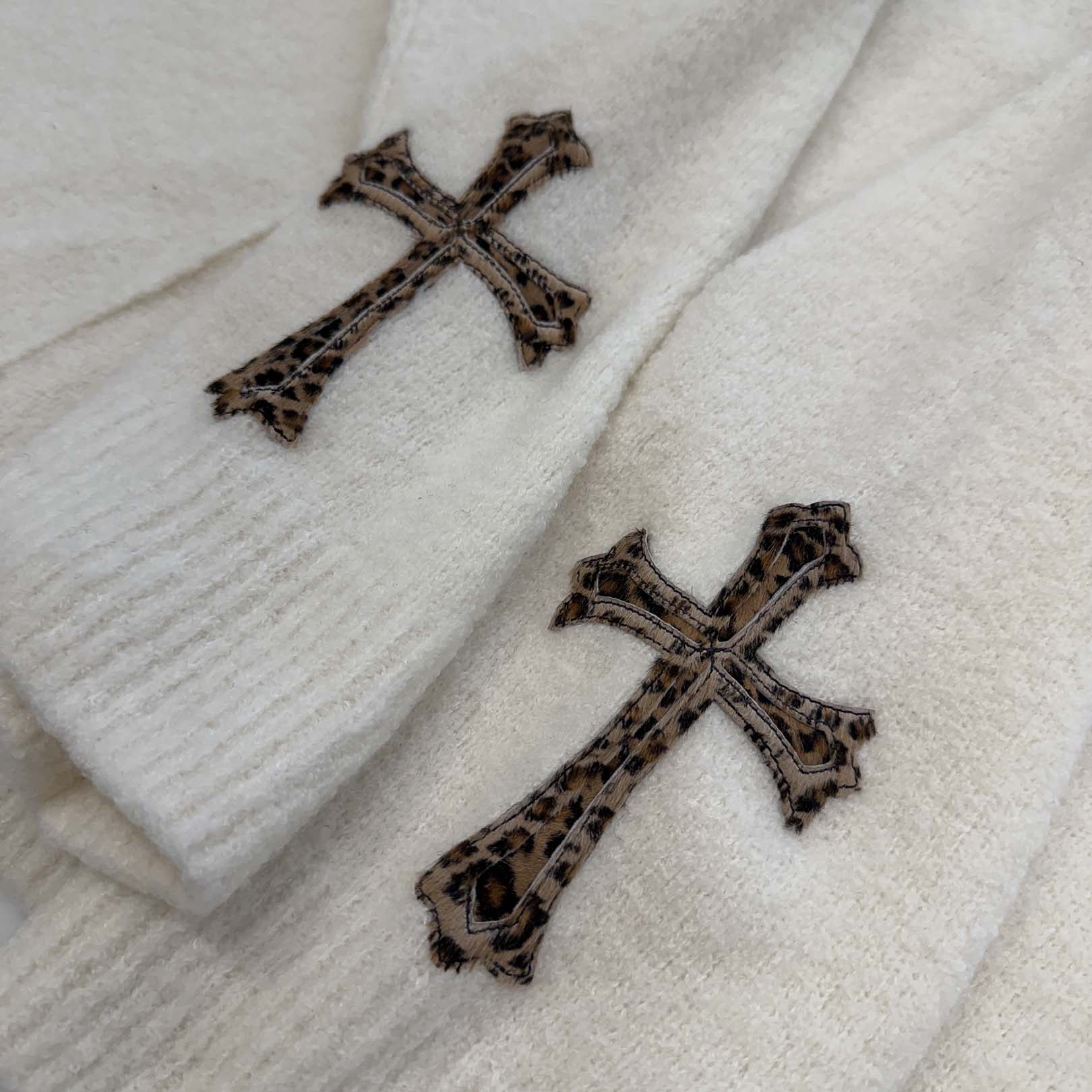 CHROME HEARTS YNOT Leopard Harako Leather Cross Patch Cashmere Knit Sweater Size L クロムハーツ ワイノット レオパード ハラコレザー クロスパッチ カシミヤ ニットセーター サイズL