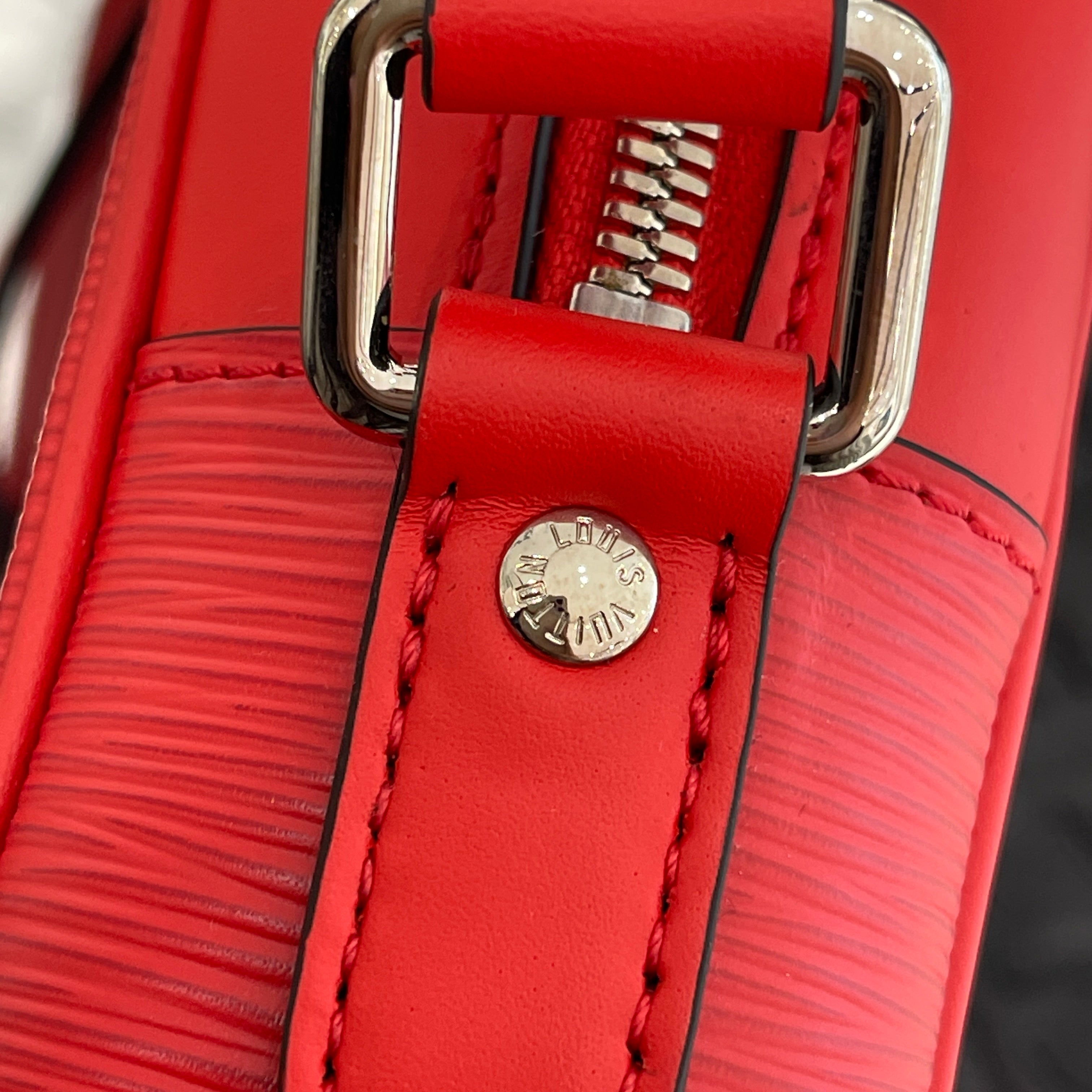 Supreme × LOUIS VUITTON 2017AW Danube Epi PM M53417 シュプリーム × ルイヴィトン ダヌーブ エピ PM ショルダーバッグ