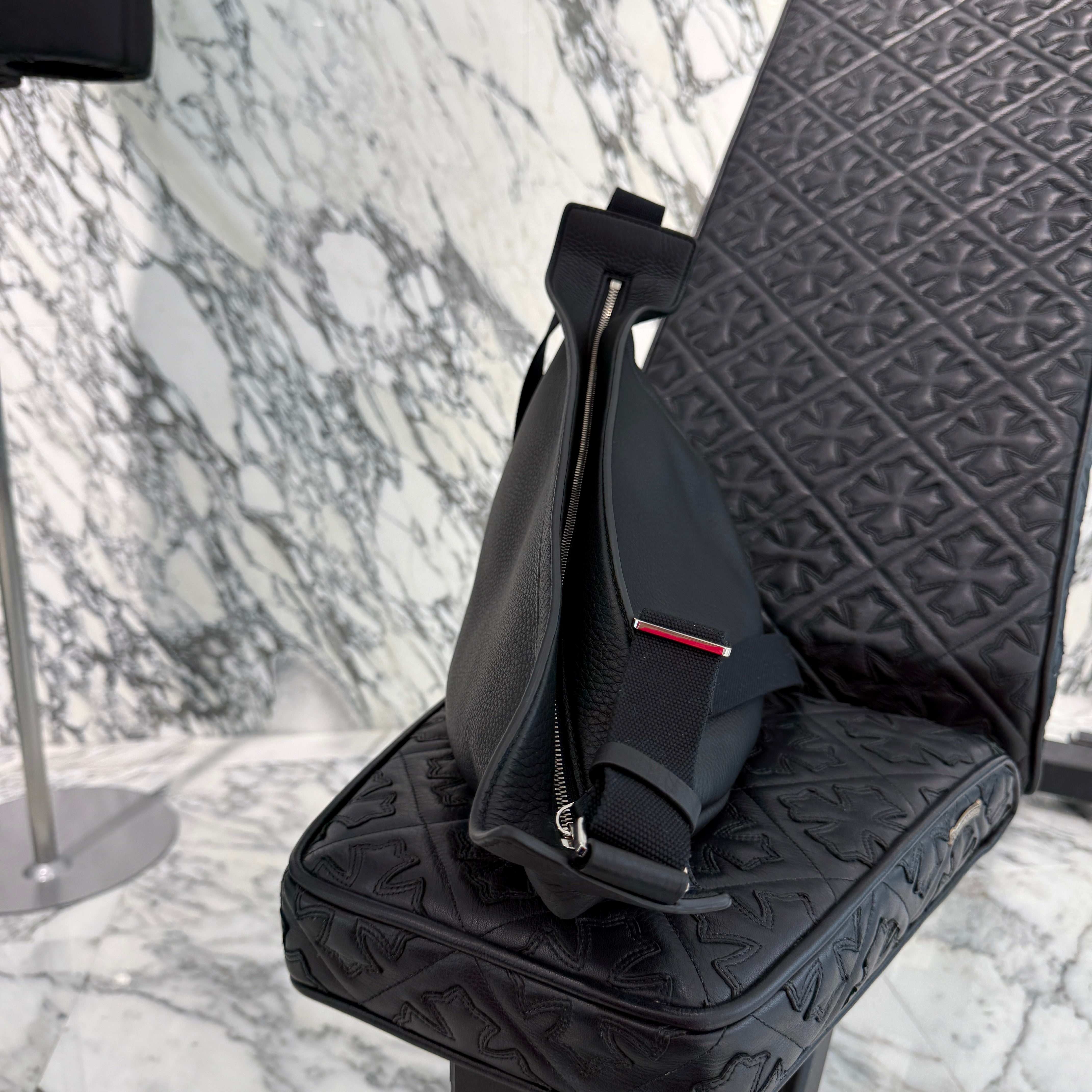 THE ROW Large Slouchy Banana Bag  ザ・ロウ ラージ スラウチーバナナ バッグ