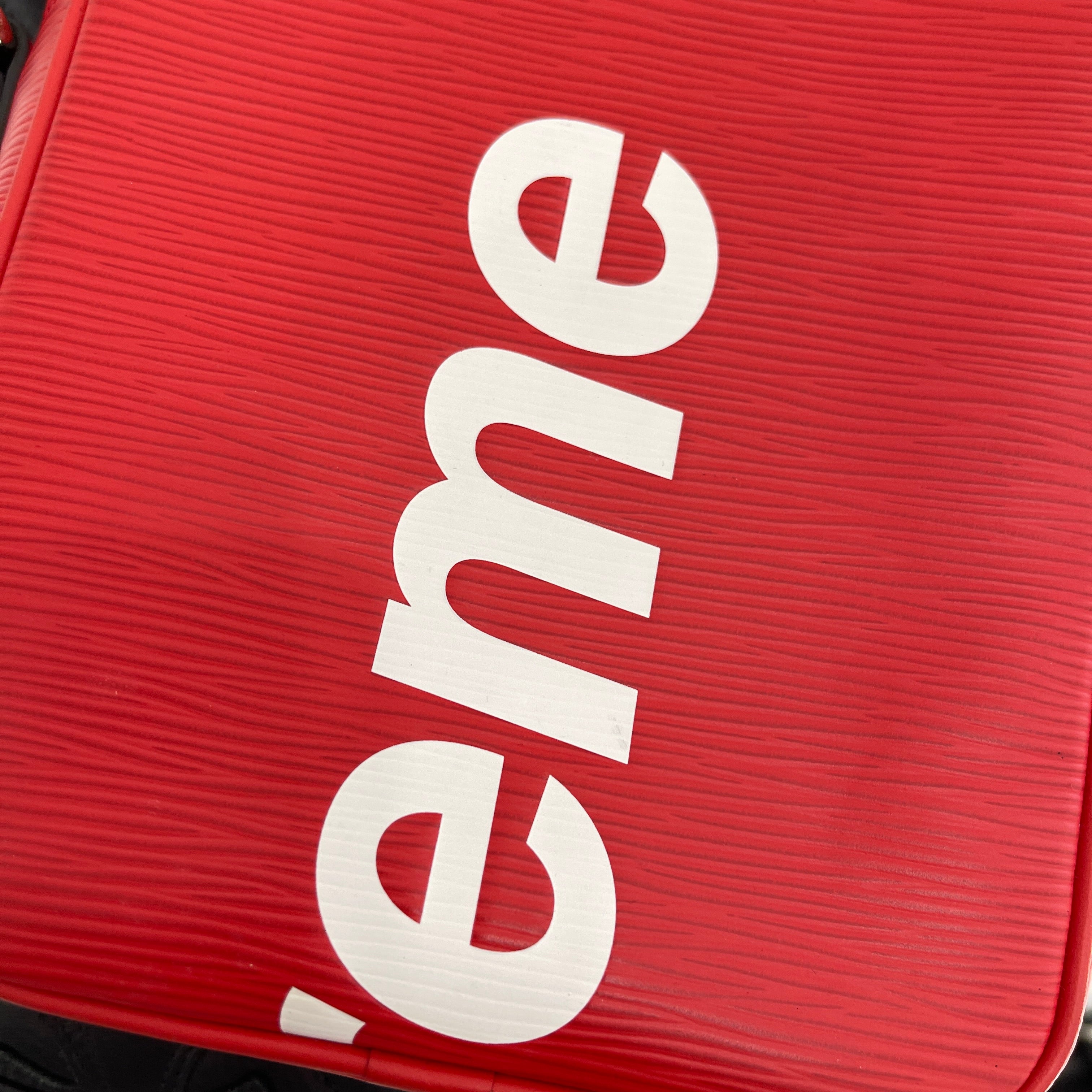 Supreme × LOUIS VUITTON 2017AW Danube Epi PM M53417 シュプリーム × ルイヴィトン ダヌーブ エピ PM ショルダーバッグ