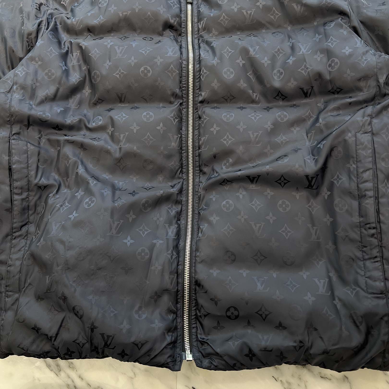 LOUIS VUITTON 2019AW Monogram Reversible Down Jacket Size 56 ルイヴィトン モノグラムリバーシブルダウンジャケット サイズ56
