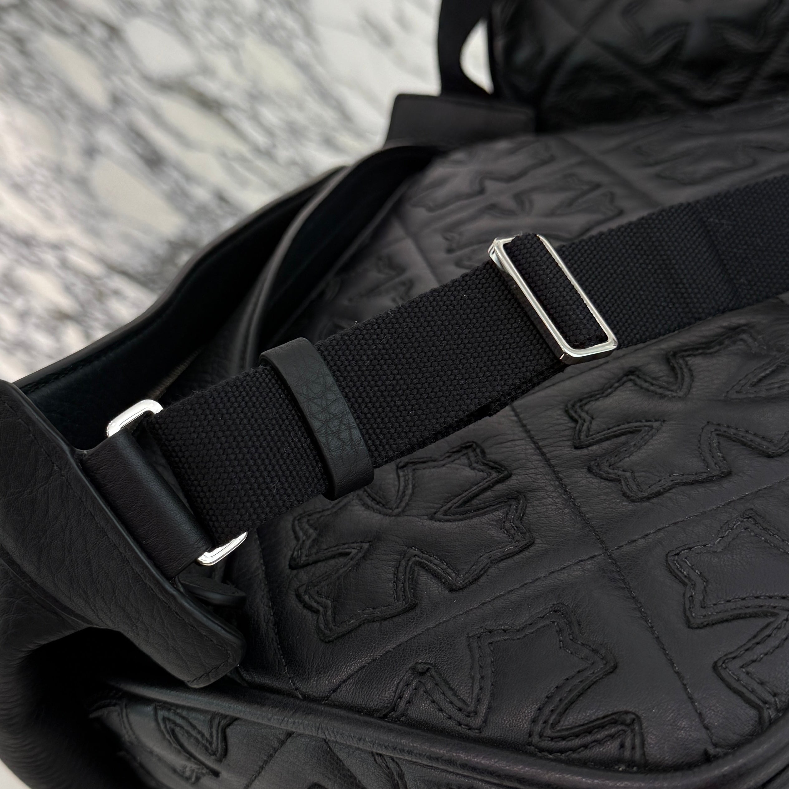 THE ROW Large Slouchy Banana Bag ザ・ロウ ラージ スラウチーバナナ