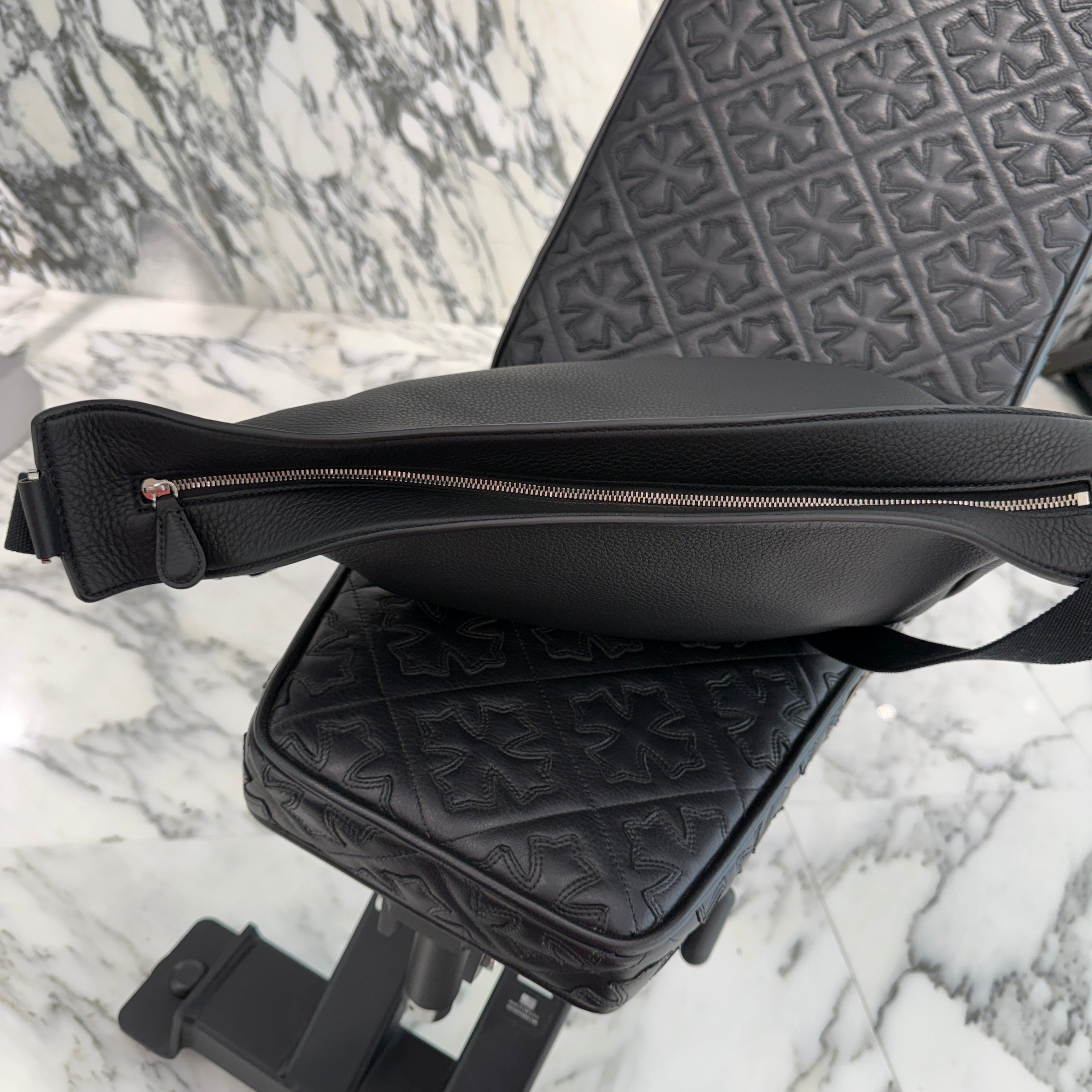 THE ROW Large Slouchy Banana Bag  ザ・ロウ ラージ スラウチーバナナ バッグ