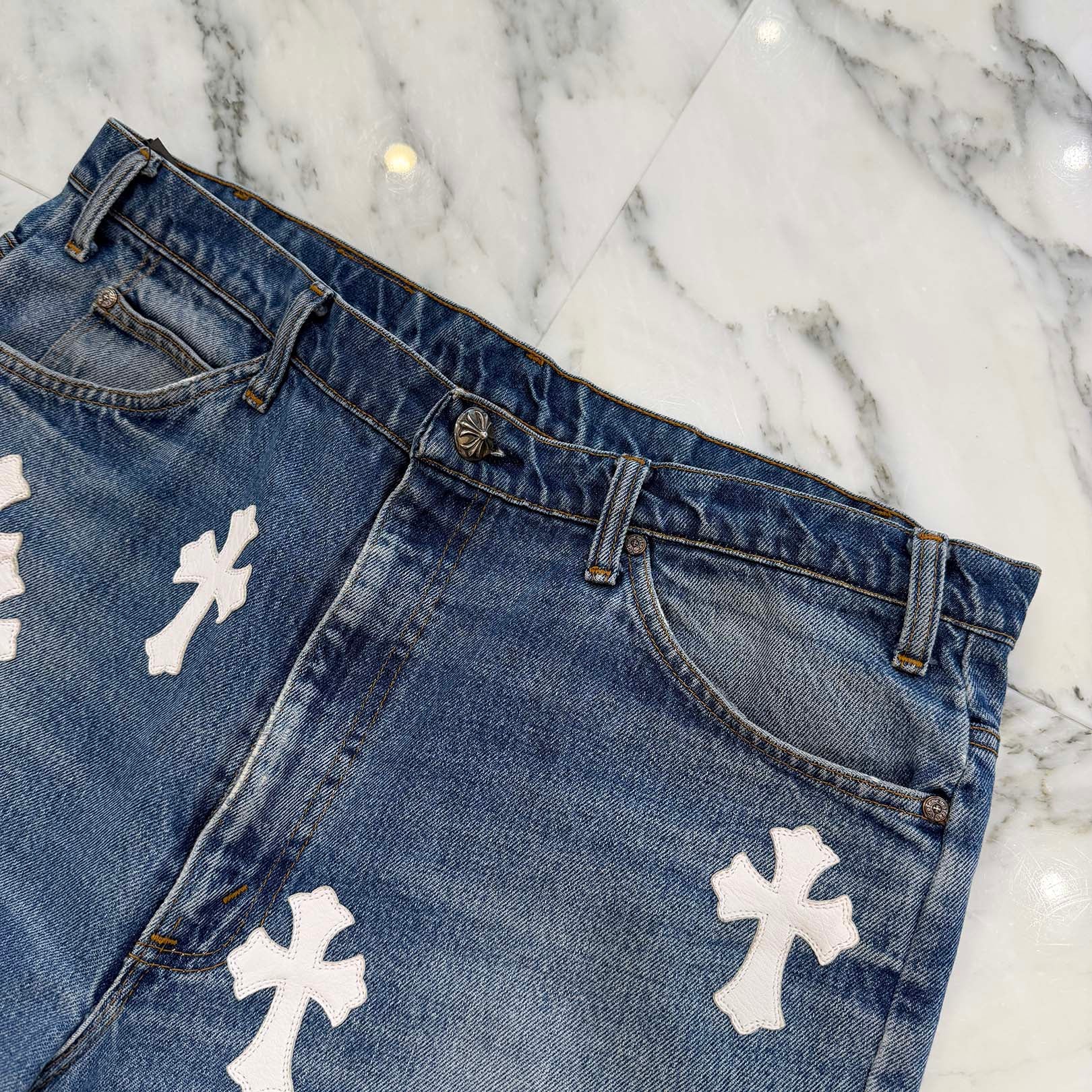 CHROME HEARTS × Levi's VNTG Cross Leather Patch Denim Shorts Size 38 クロムハーツ × リーバイス ヴィンテージ クロスレザーパッチ デニムショーツ サイズ38