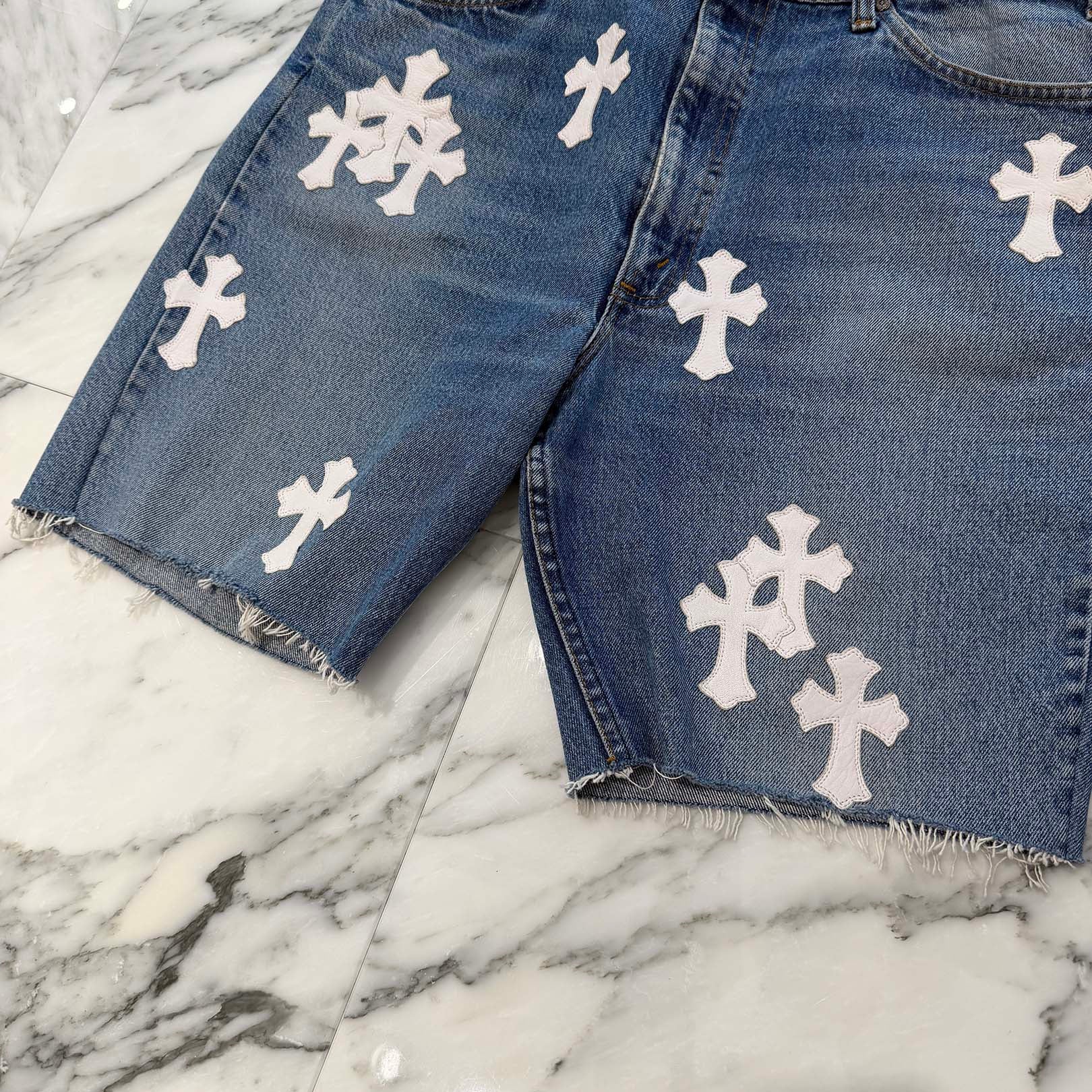 CHROME HEARTS × Levi's VNTG Cross Leather Patch Denim Shorts Size 38 クロムハーツ × リーバイス ヴィンテージ クロスレザーパッチ デニムショーツ サイズ38