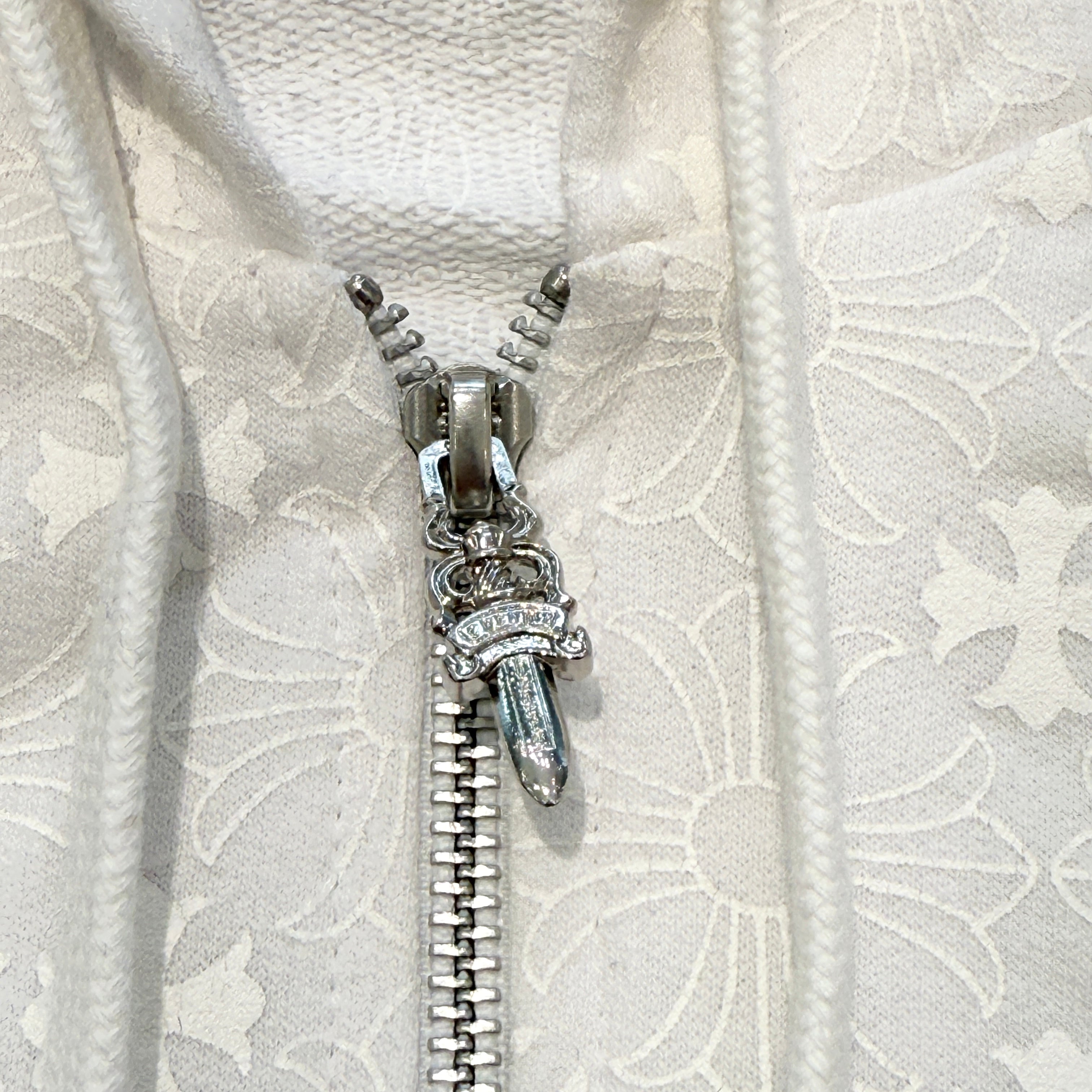 CHROME HEARTS Vertical Logo CH Plus Zip Up Hoodie Size M クロムハーツ ヴァーティカルロゴ CHプラス総柄 ジップアップ フーディ サイズM