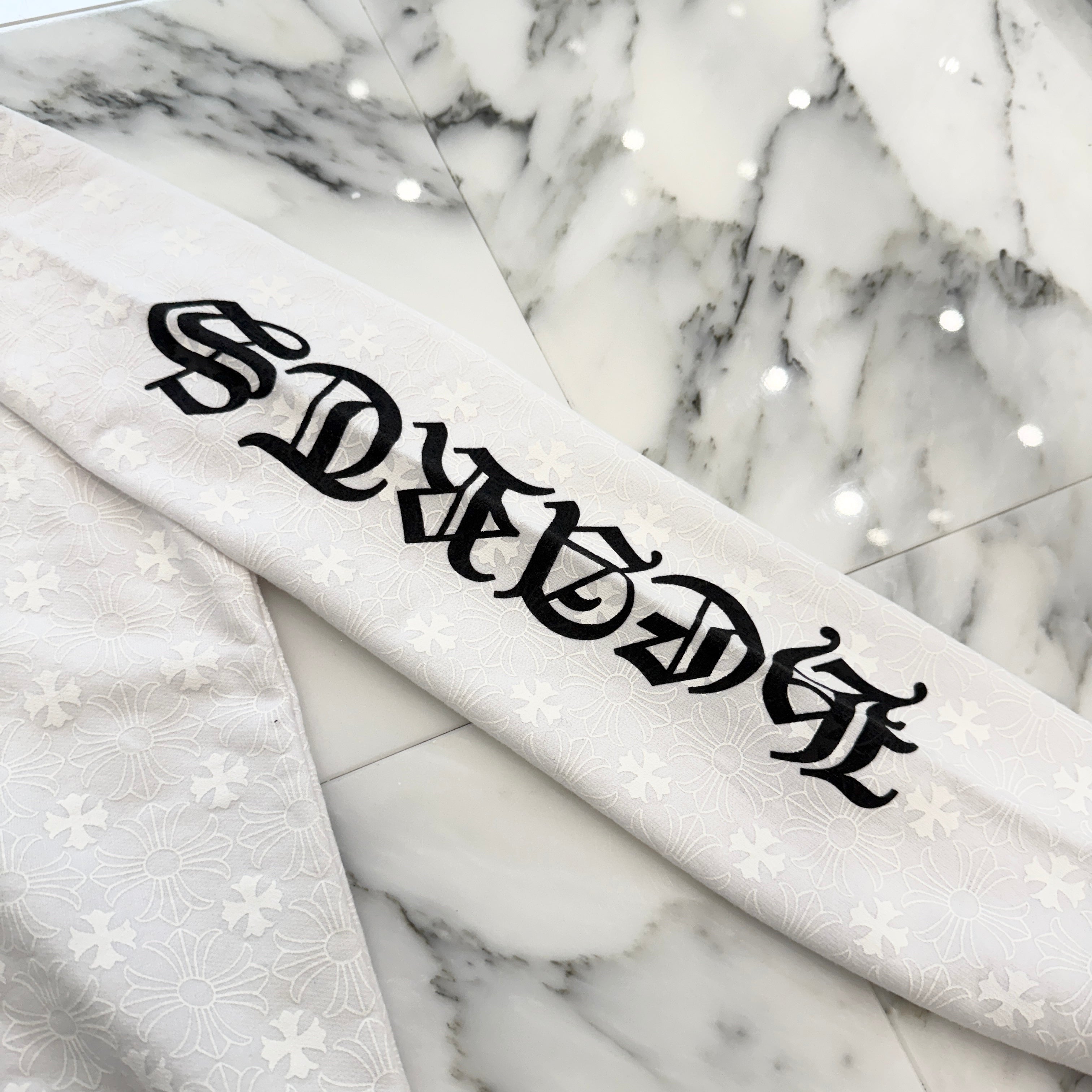 CHROME HEARTS Vertical Logo CH Plus Zip Up Hoodie Size M クロムハーツ ヴァーティカルロゴ CHプラス総柄 ジップアップ フーディ サイズM