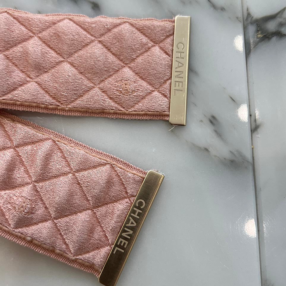 CHANEL Comes With Matelassé Ribbon Wide Denim Pants P58416V44378 Size 36 シャネル マトラッセリボン付き ワイドデニムパンツ サイズ36