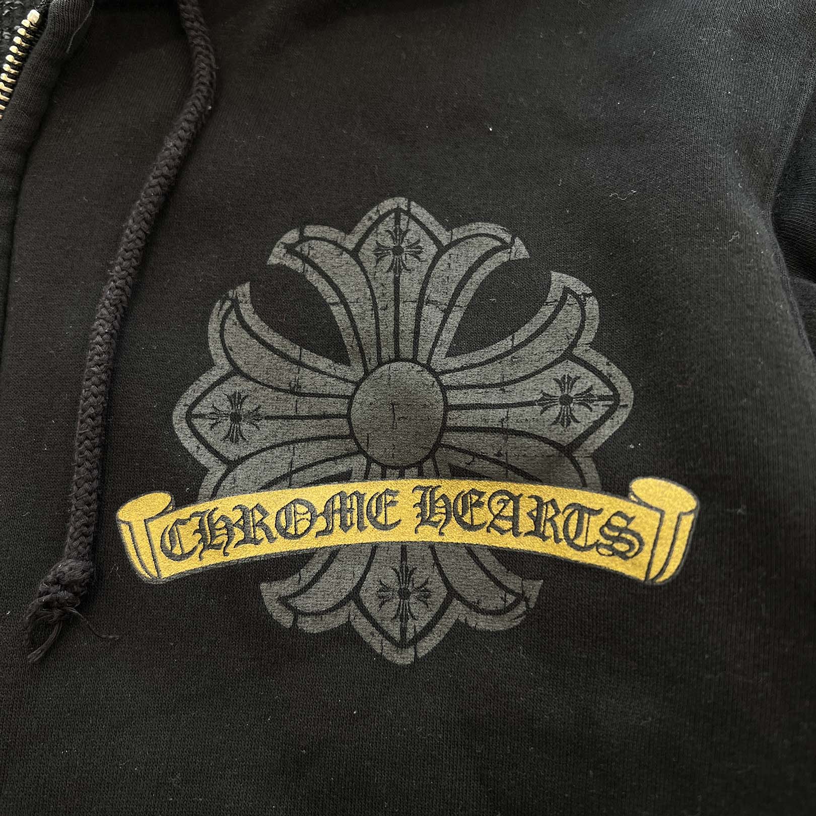 CHROME HEARTS CH Plus Gold Horseshoe Print Zip Up Hoodie Size M クロムハーツ CHプラス ゴールド ホースシュー プリント ジップアップフーディー サイズM