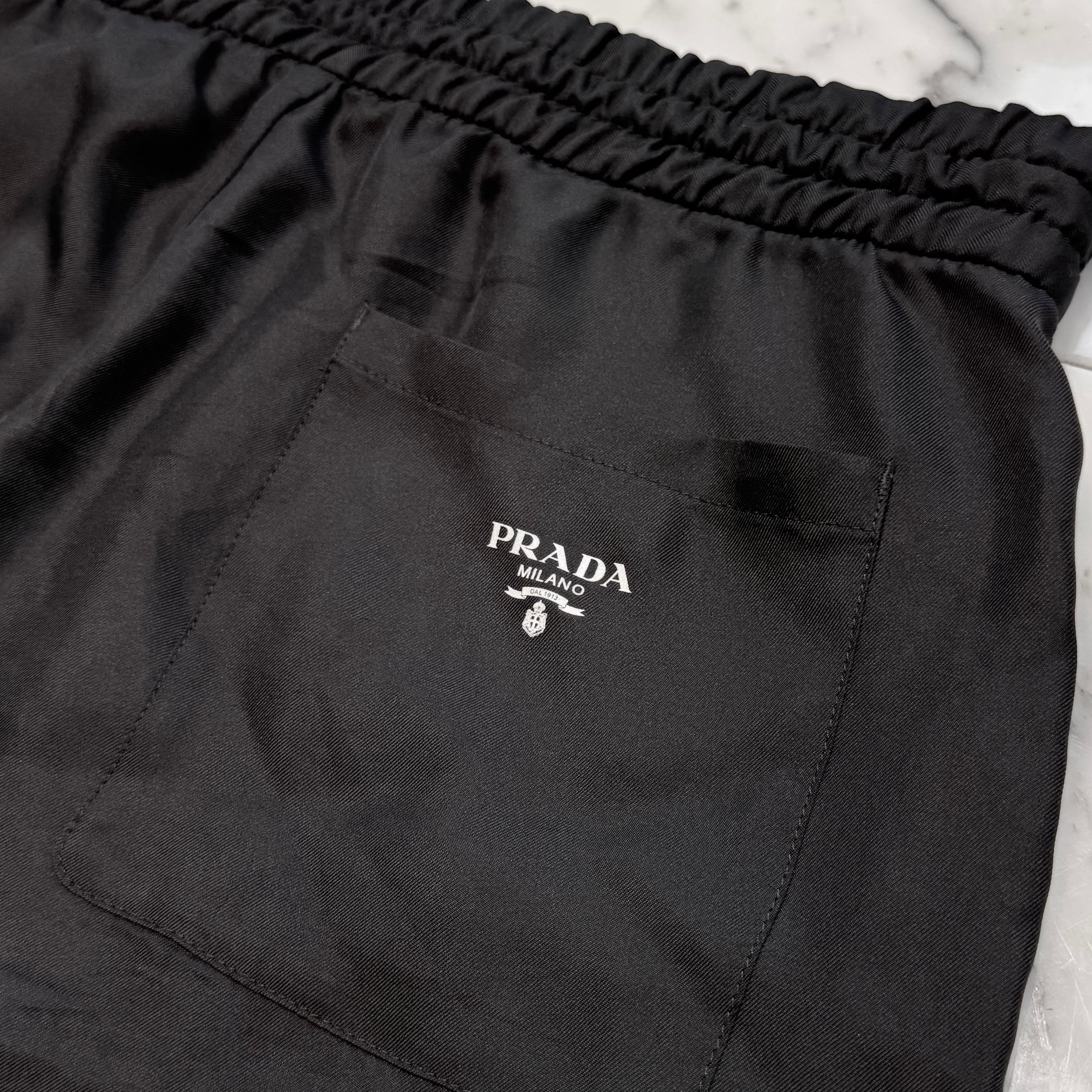 PRADA シルクバミューダショーツ ブラック L SPH376 PRADA 2024SS Silk Bermuda Shorts SPH376 S000 1QWC Size S プラダ