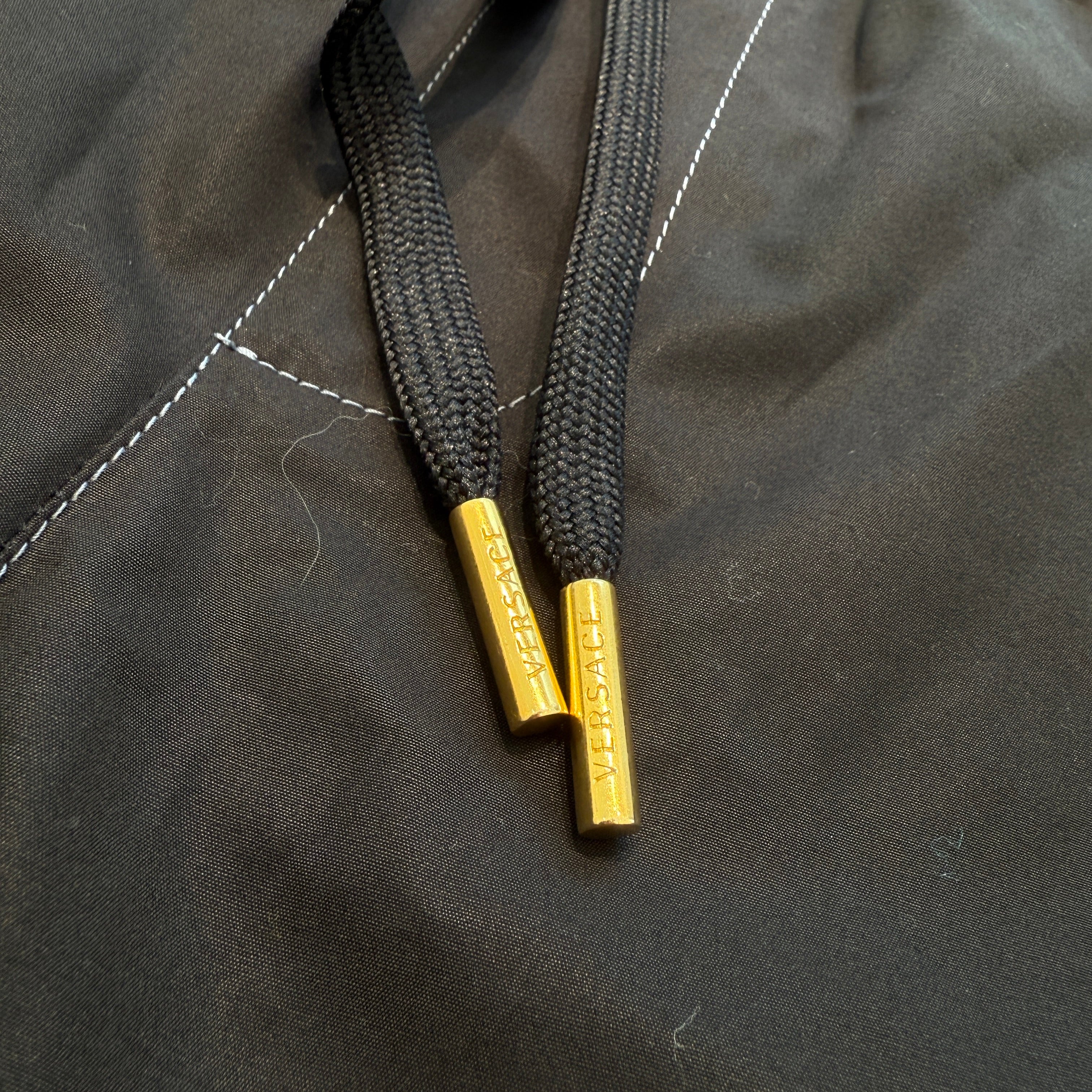 VERSACE La Colonna Embroidery Short Pants 1010213 1A07136 Size 48 ヴェルサーチェ ラ・コロンナ 刺繍 ショートパンツ サイズ48