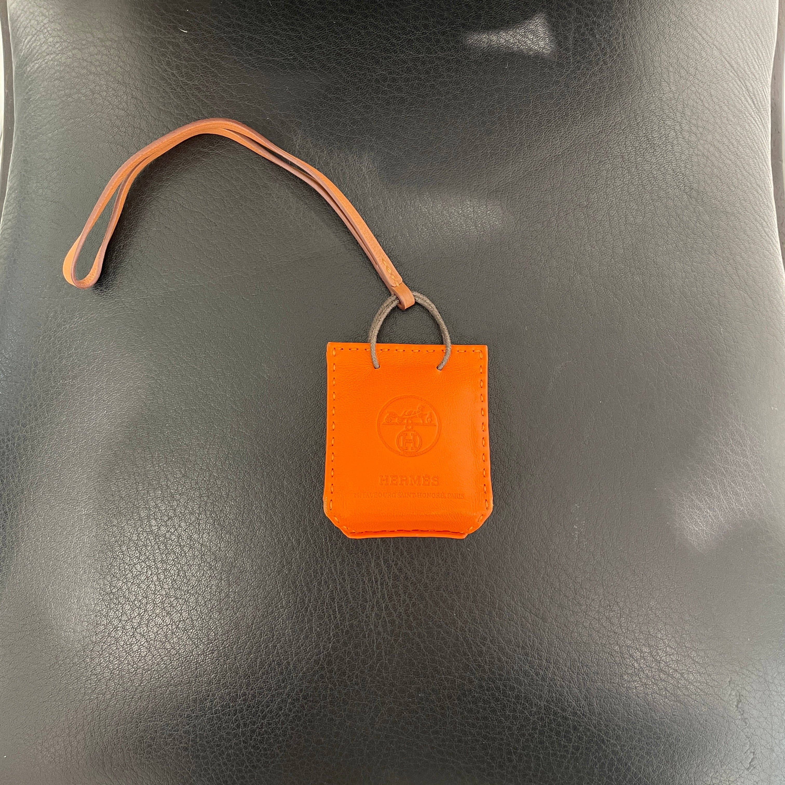 HERMES Sac Orange Bag Charm Anyo Milo Swift Y刻印 エルメス サックオランジュ バッグチャーム アニョーミロ スイフト