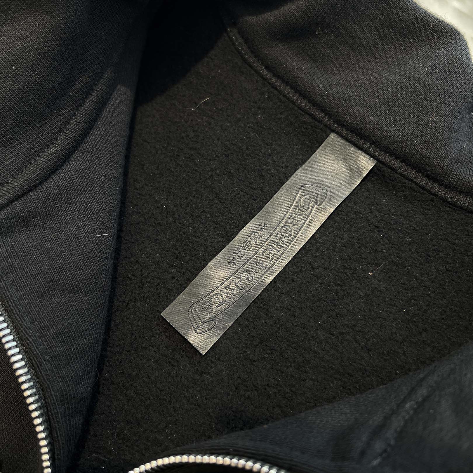 CHROME HEARTS Y NOT Cemetery Cross Leather Patch Half Zip Sweatshirt Size L クロムハーツ ワイノット セメタリークロス レザーパッチ ハーフジップ スウェットシャツ サイズL