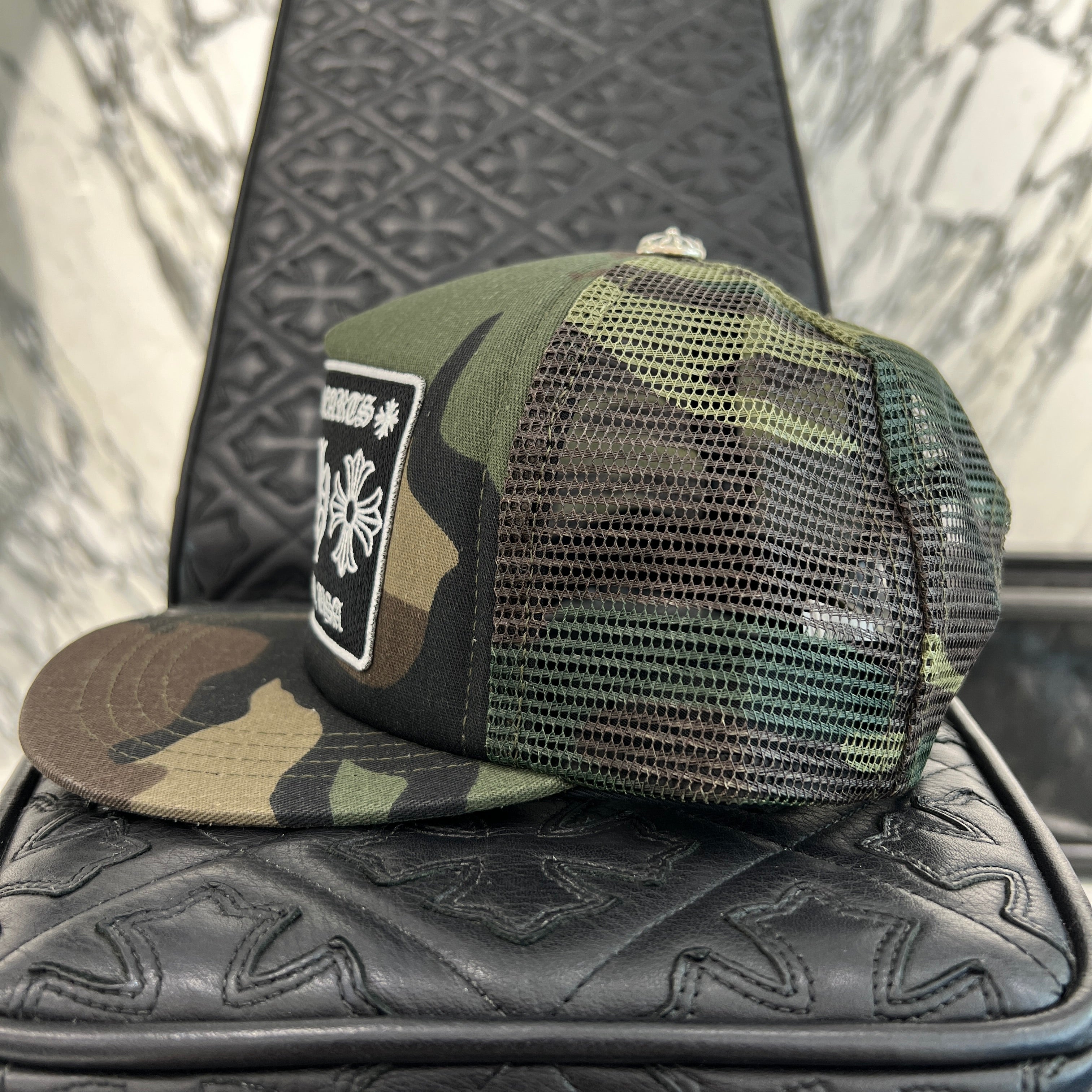 CHROME HEARTS Hollywood Limited Camo Mesh Trucker Cap Size